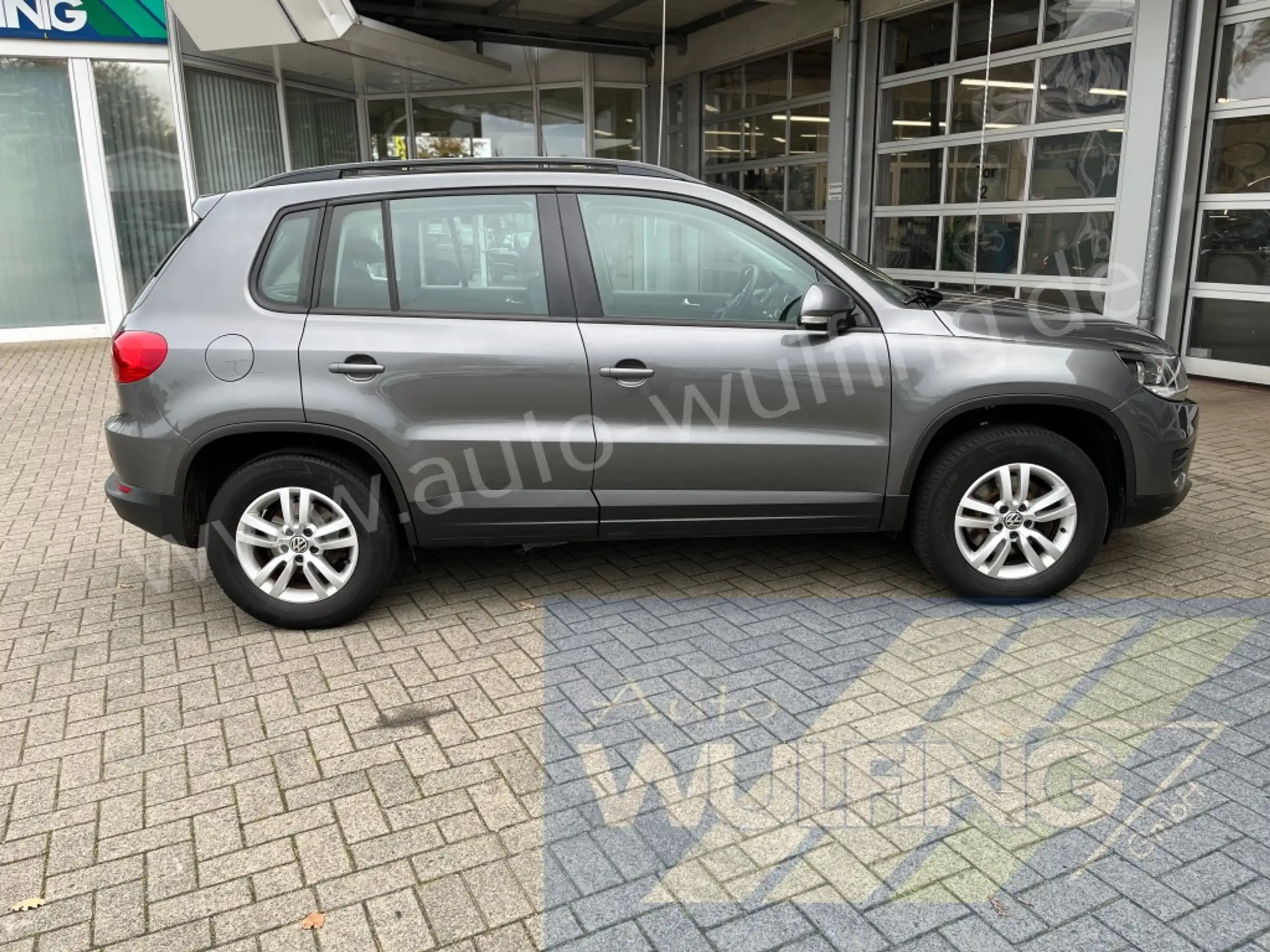 Volkswagen - Tiguan