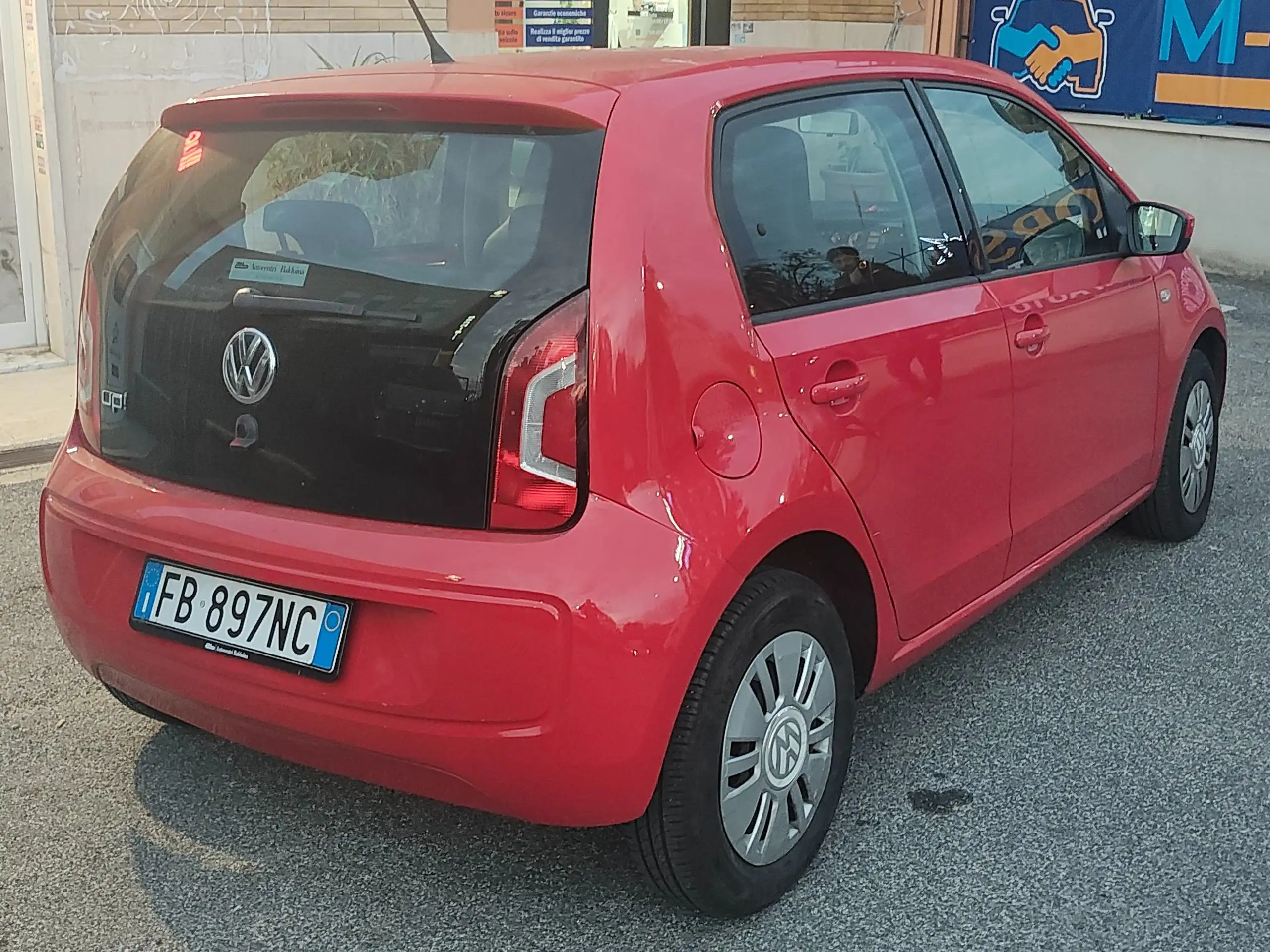 Volkswagen - up!