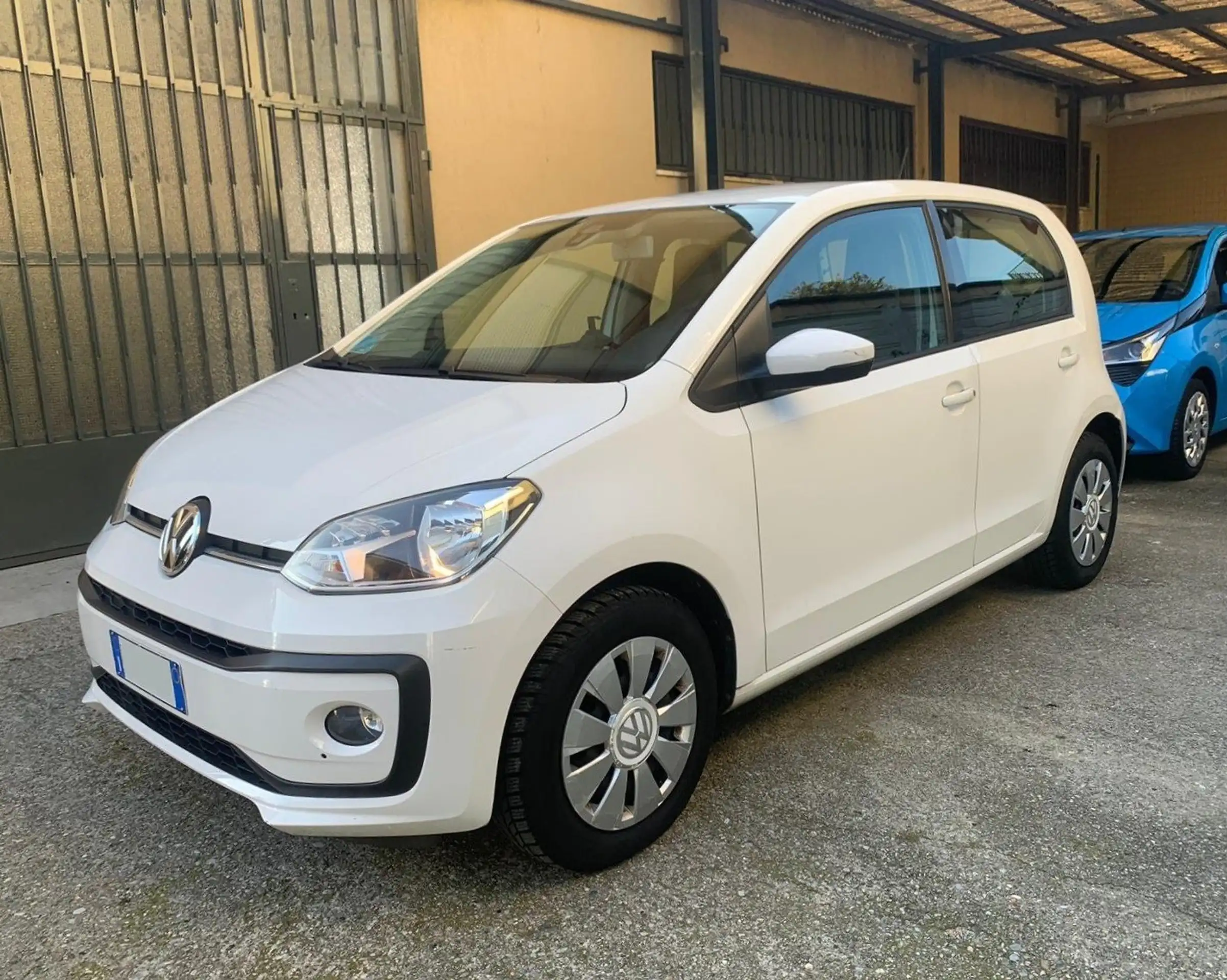 Volkswagen - up!