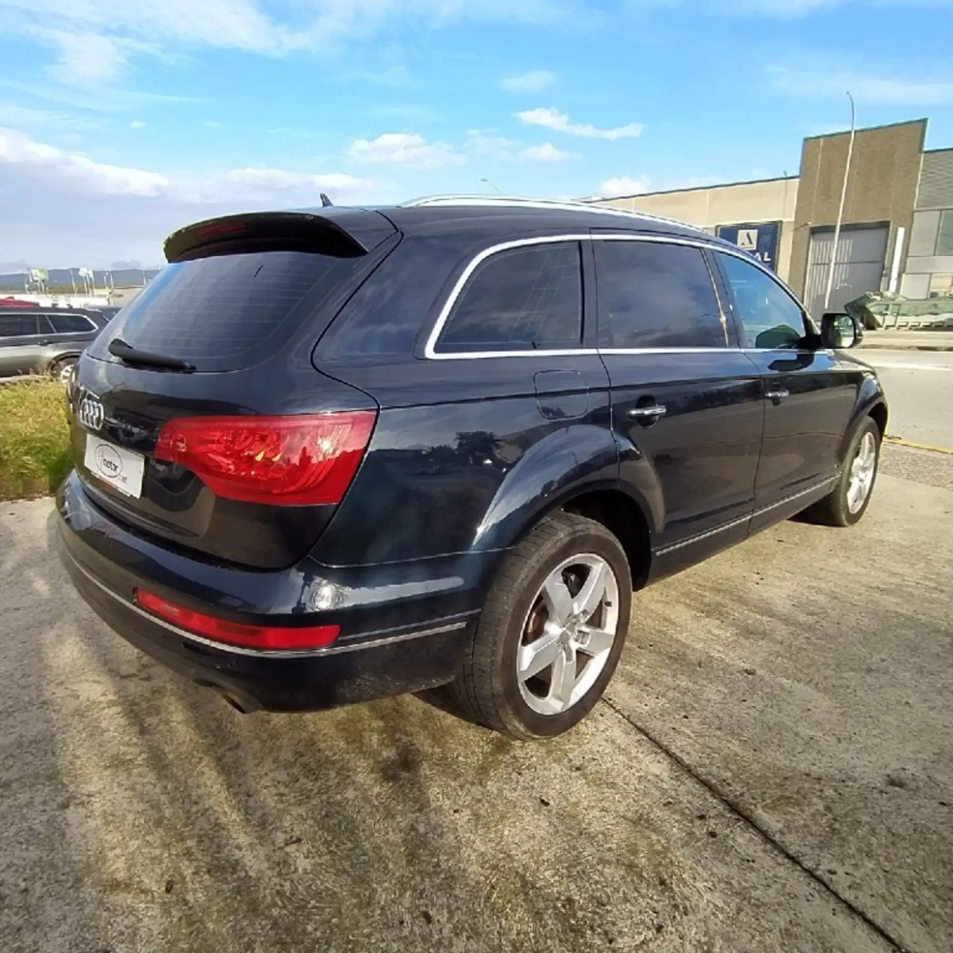 Audi - Q7