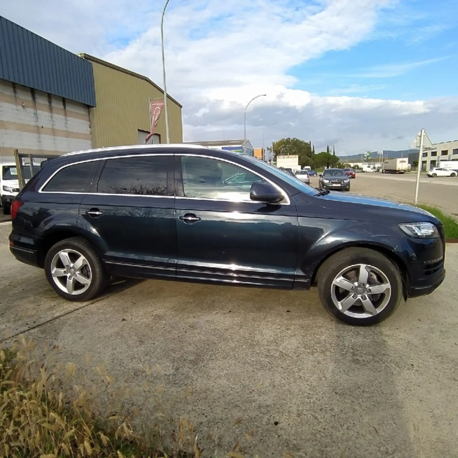 Audi - Q7