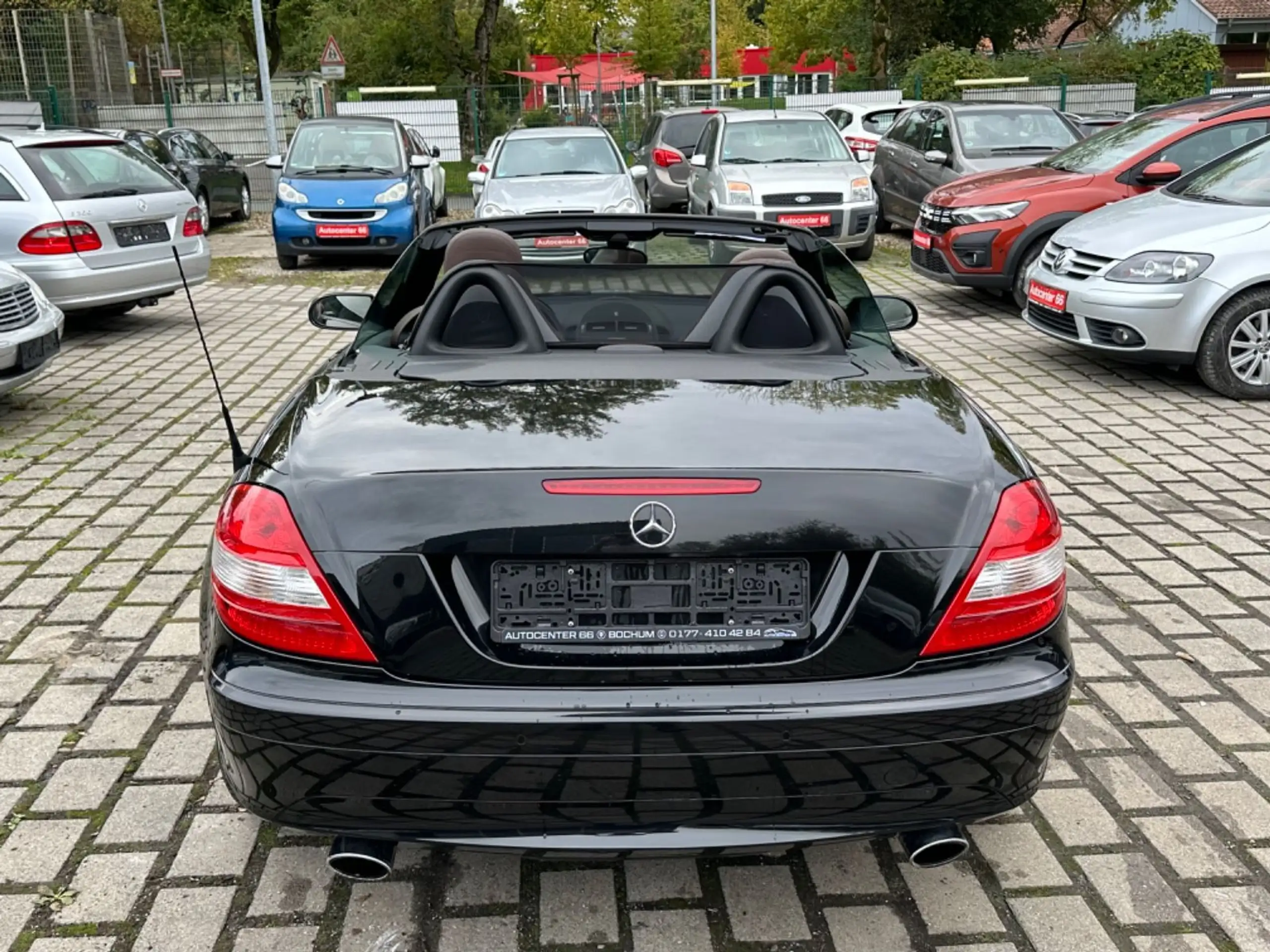 Mercedes-Benz - SLK 200