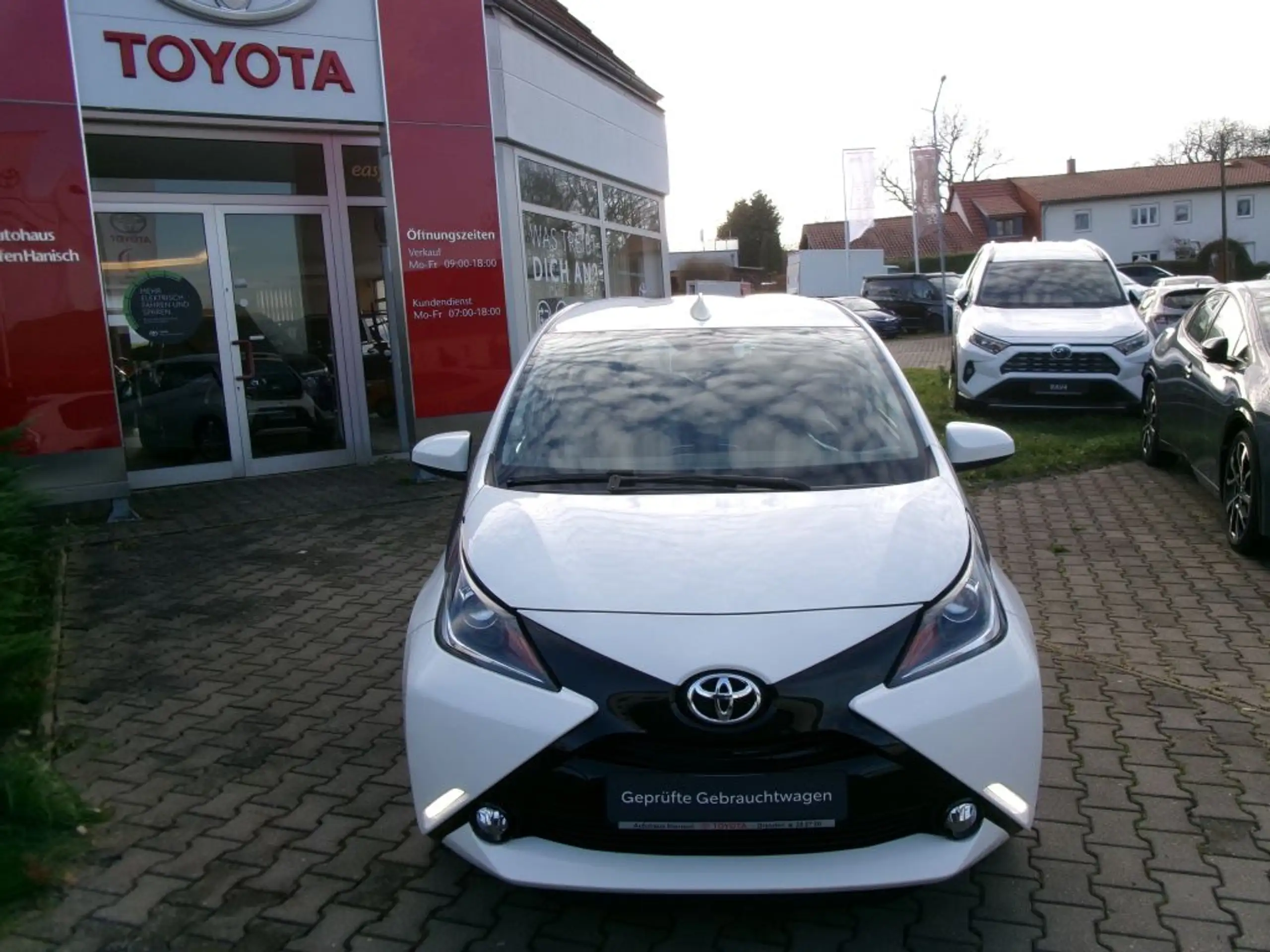 Toyota - Aygo X