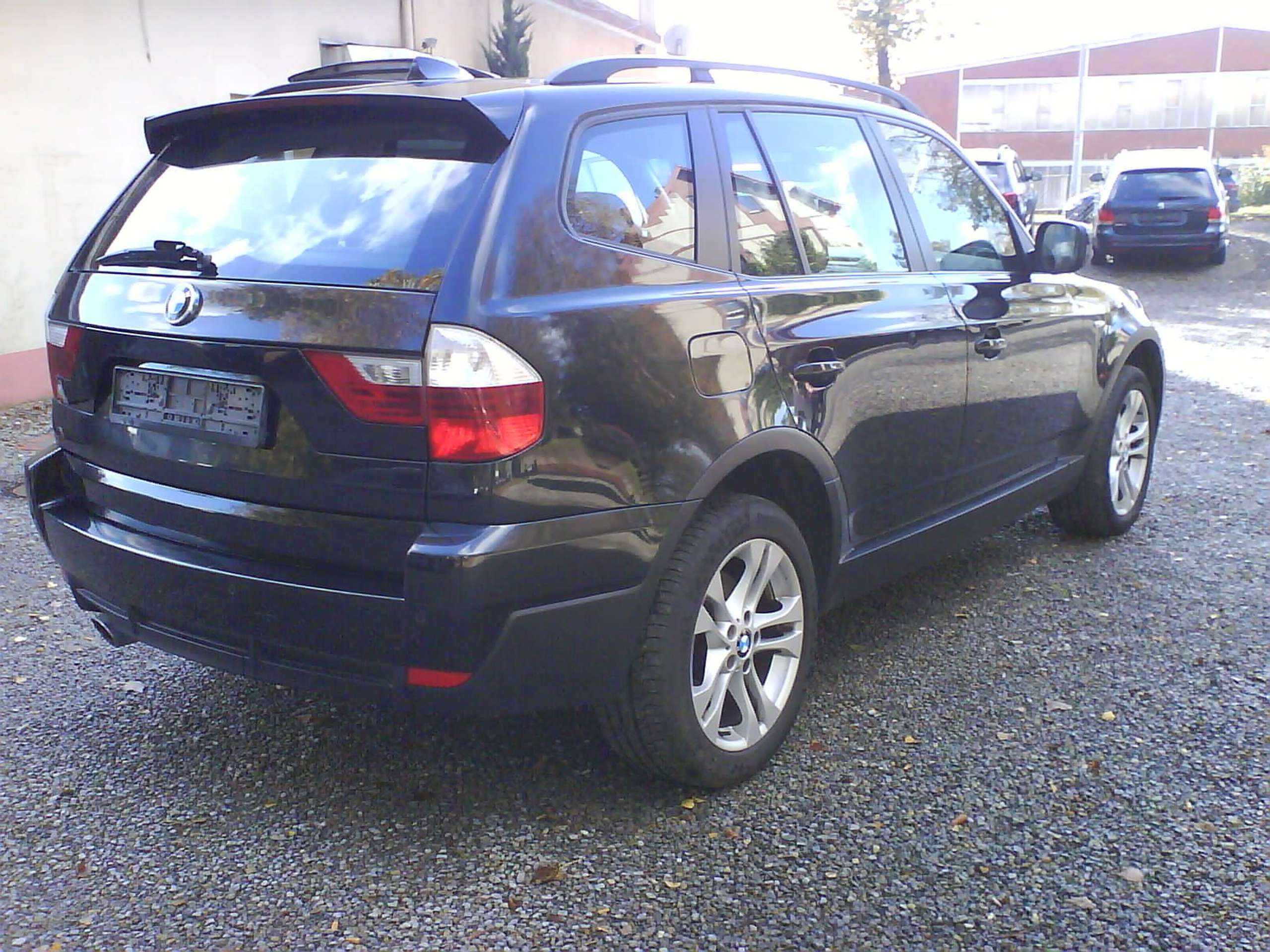 BMW - X3