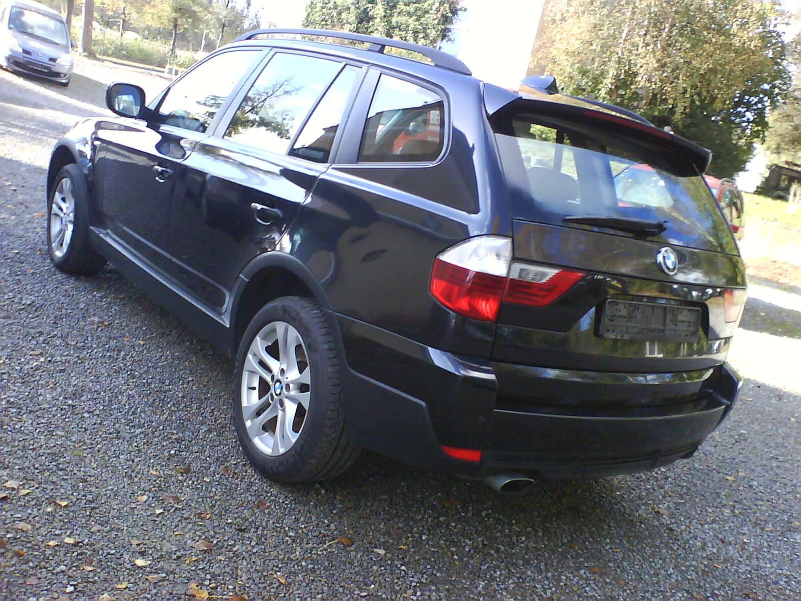 BMW - X3