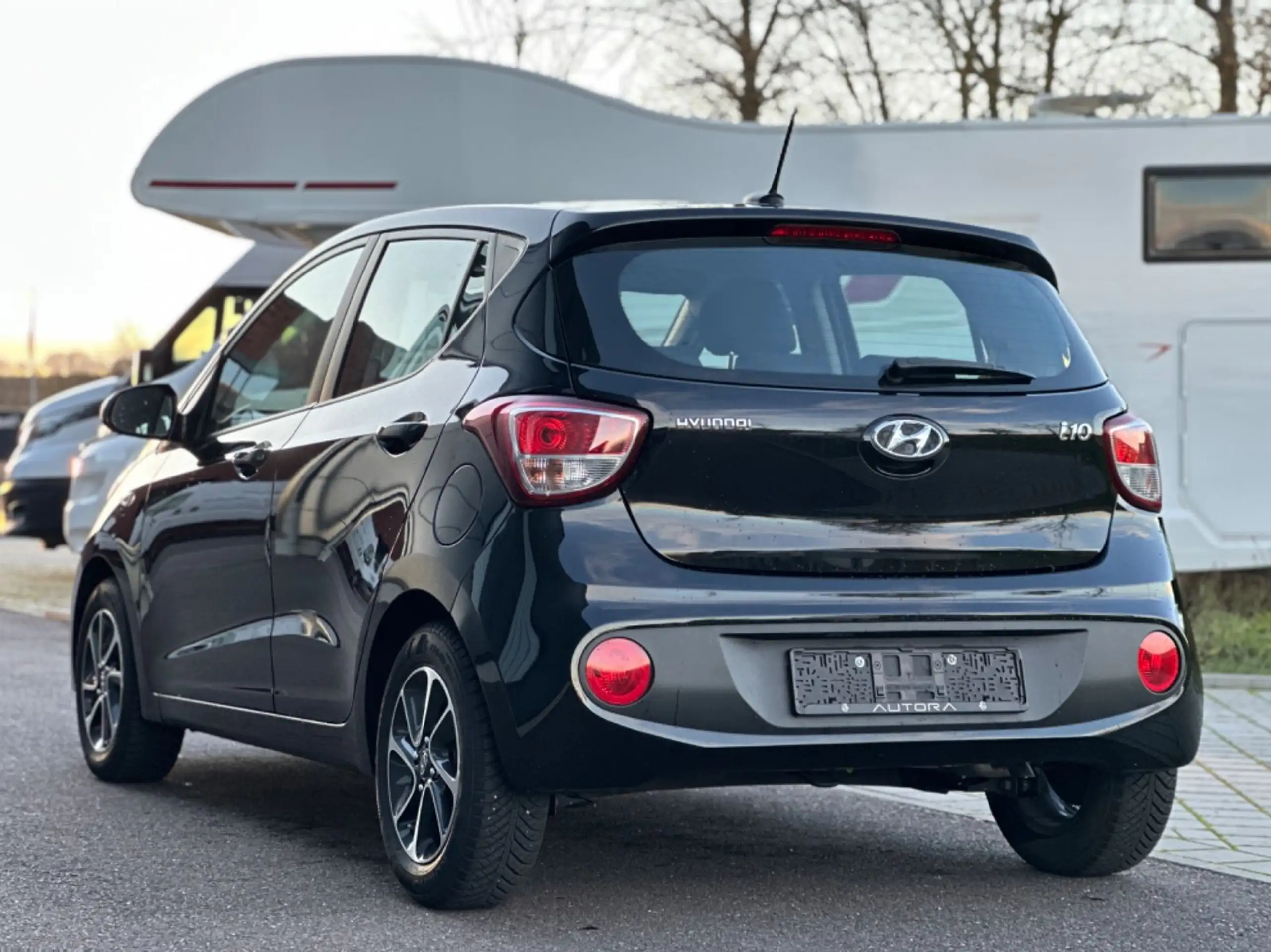 Hyundai - i10