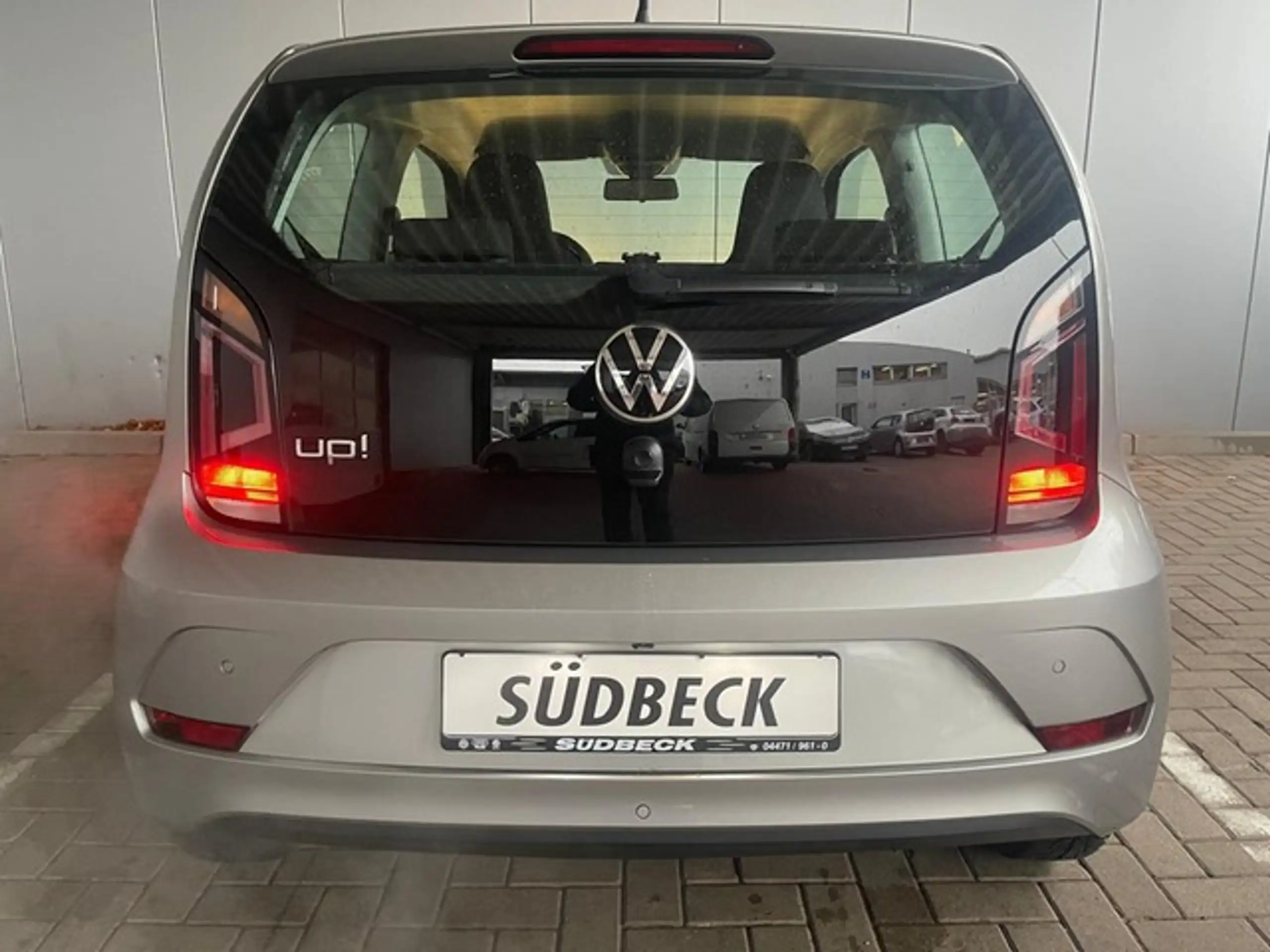 Volkswagen - up!