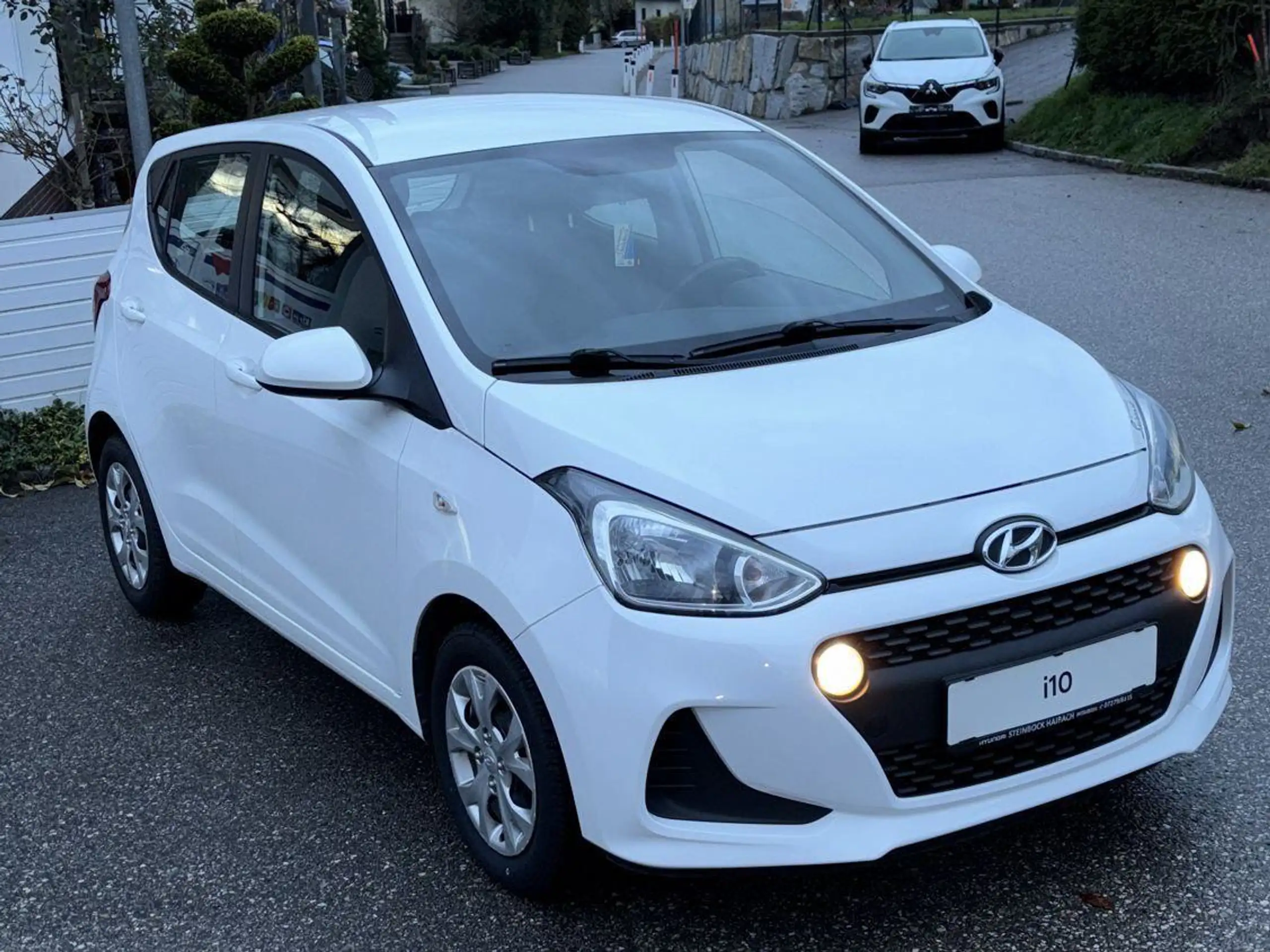 Hyundai - i10