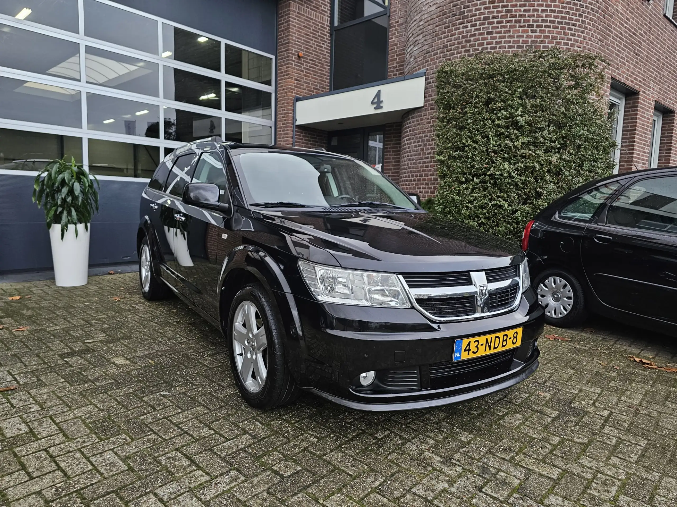 Dodge - Journey