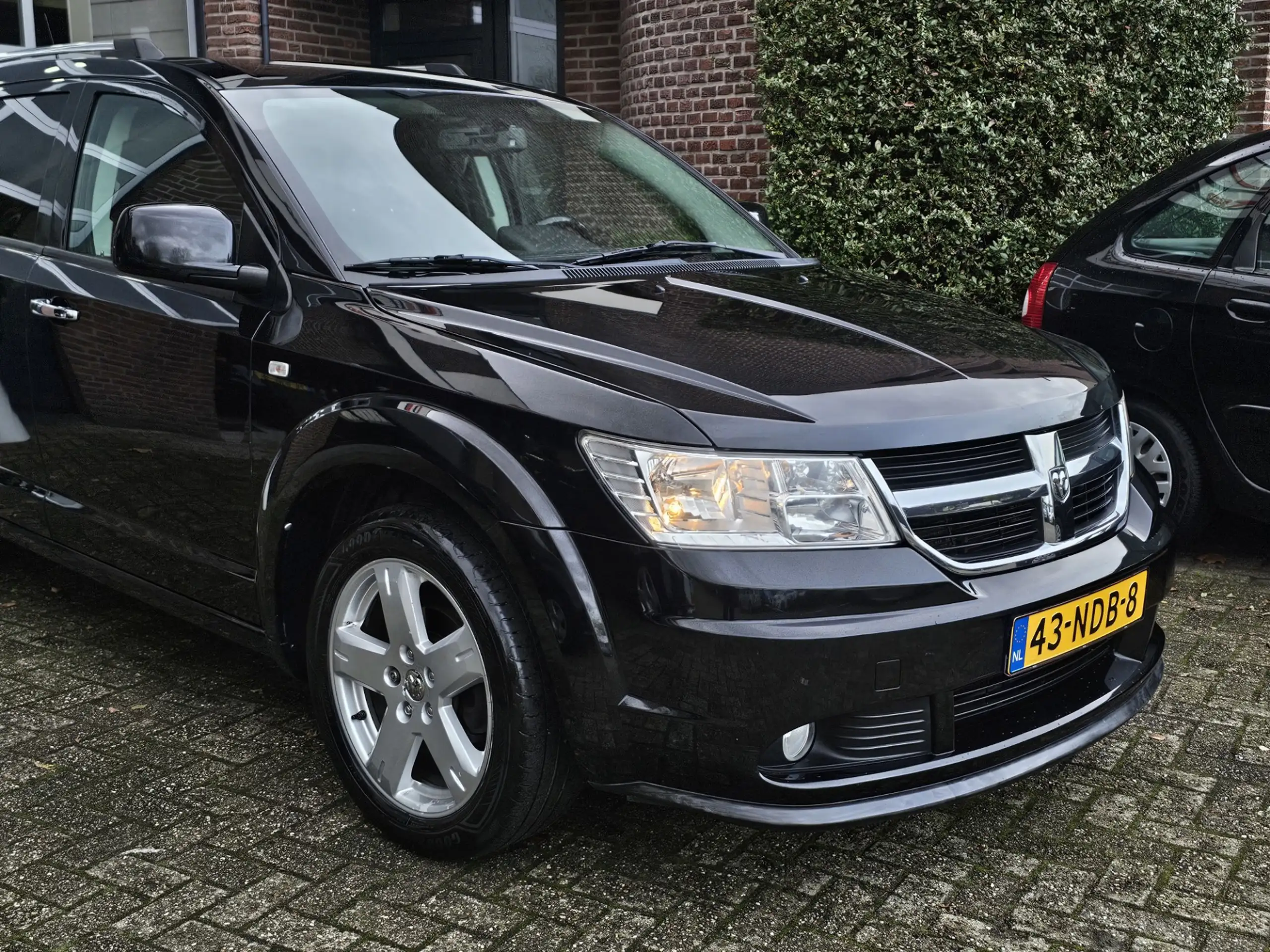 Dodge - Journey