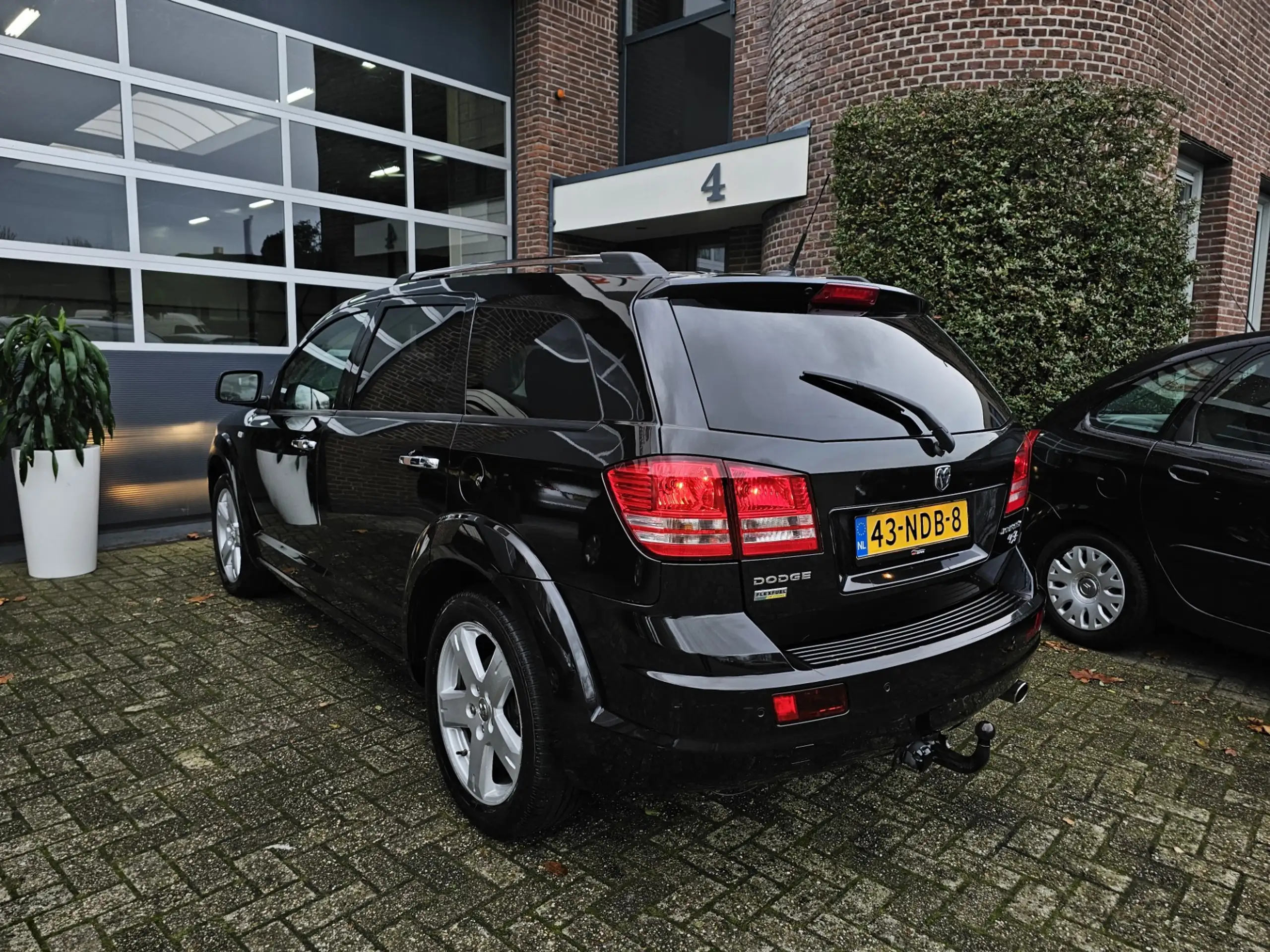 Dodge - Journey