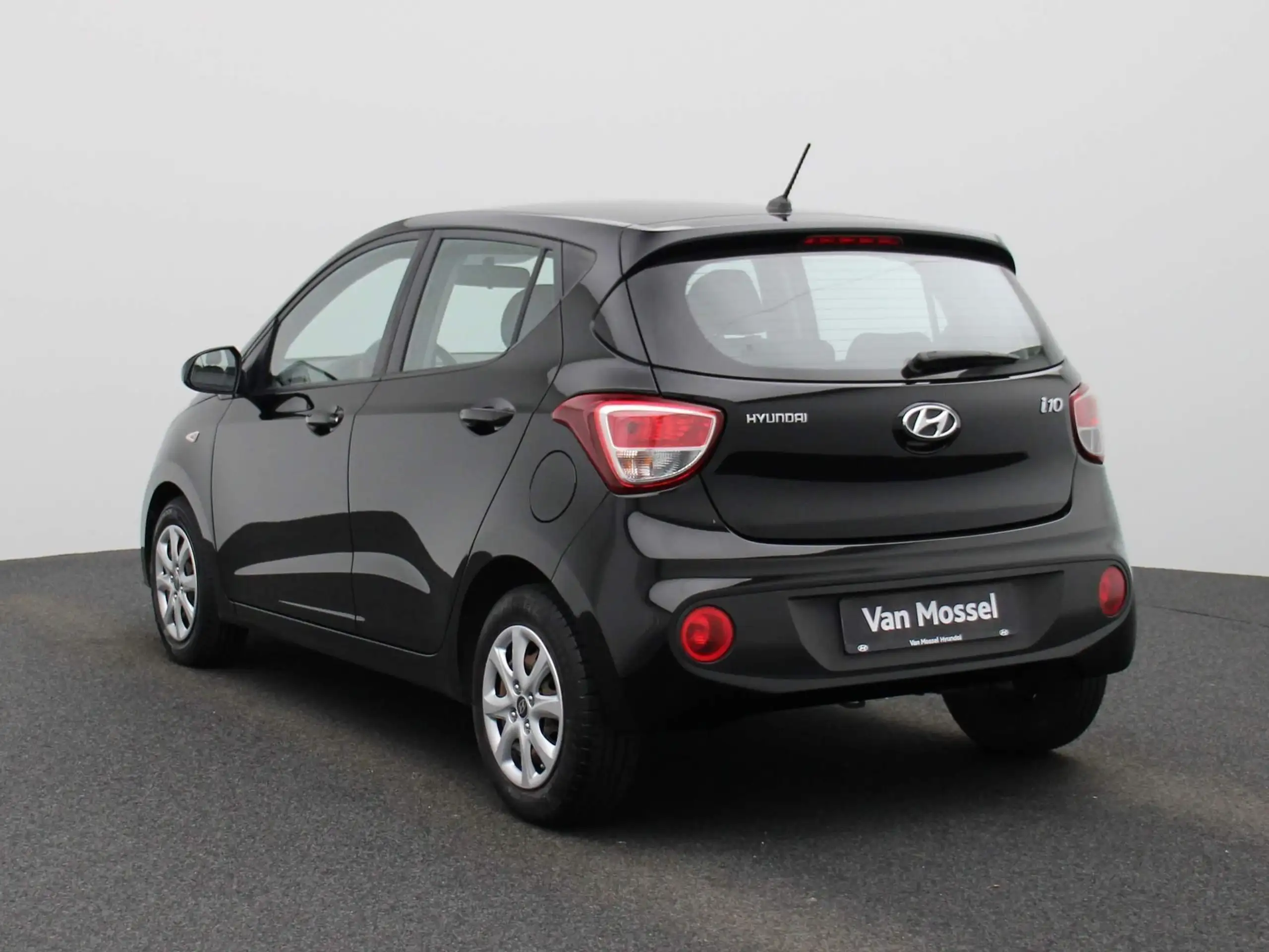 Hyundai - i10