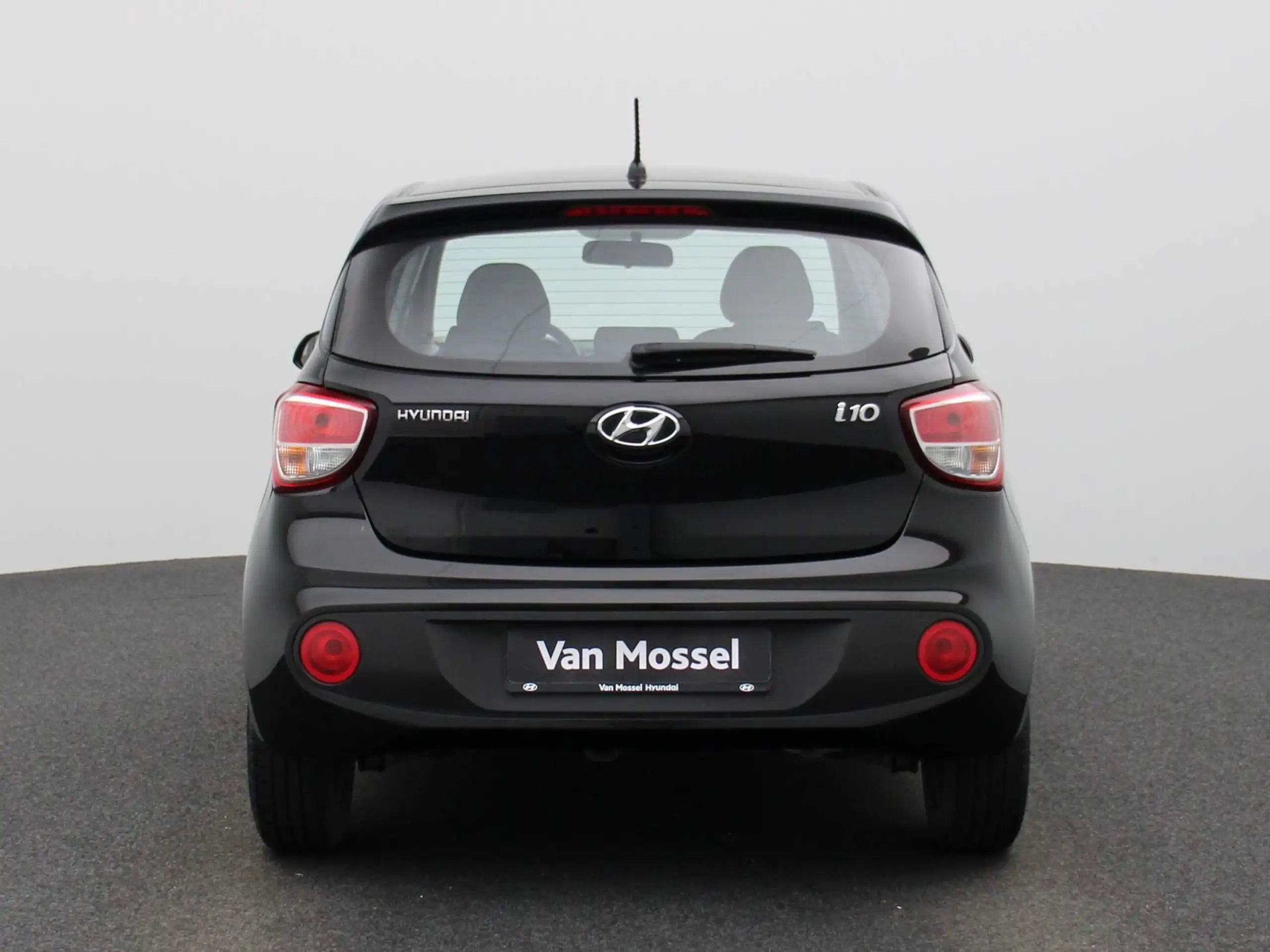 Hyundai - i10