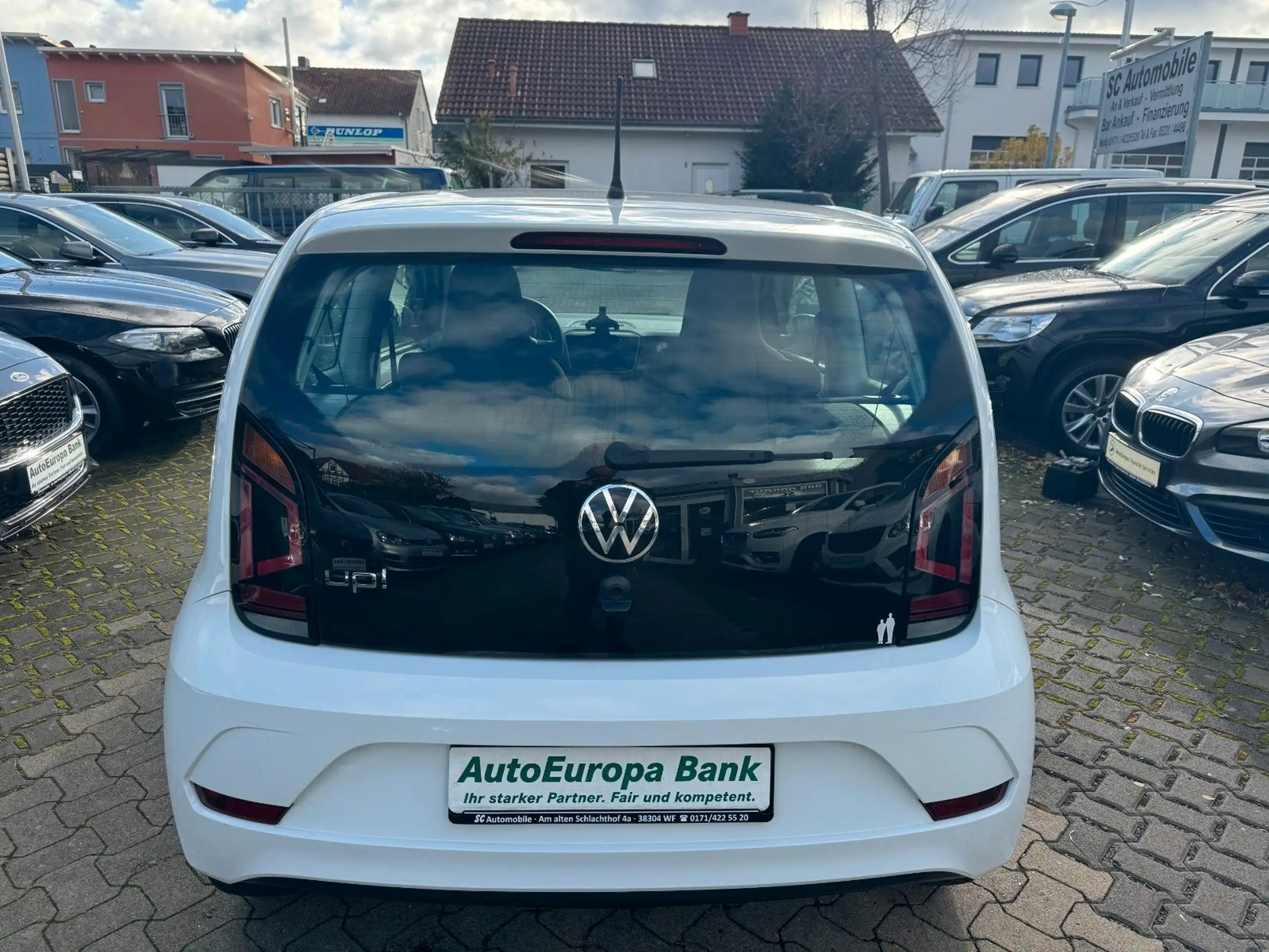 Volkswagen - up!