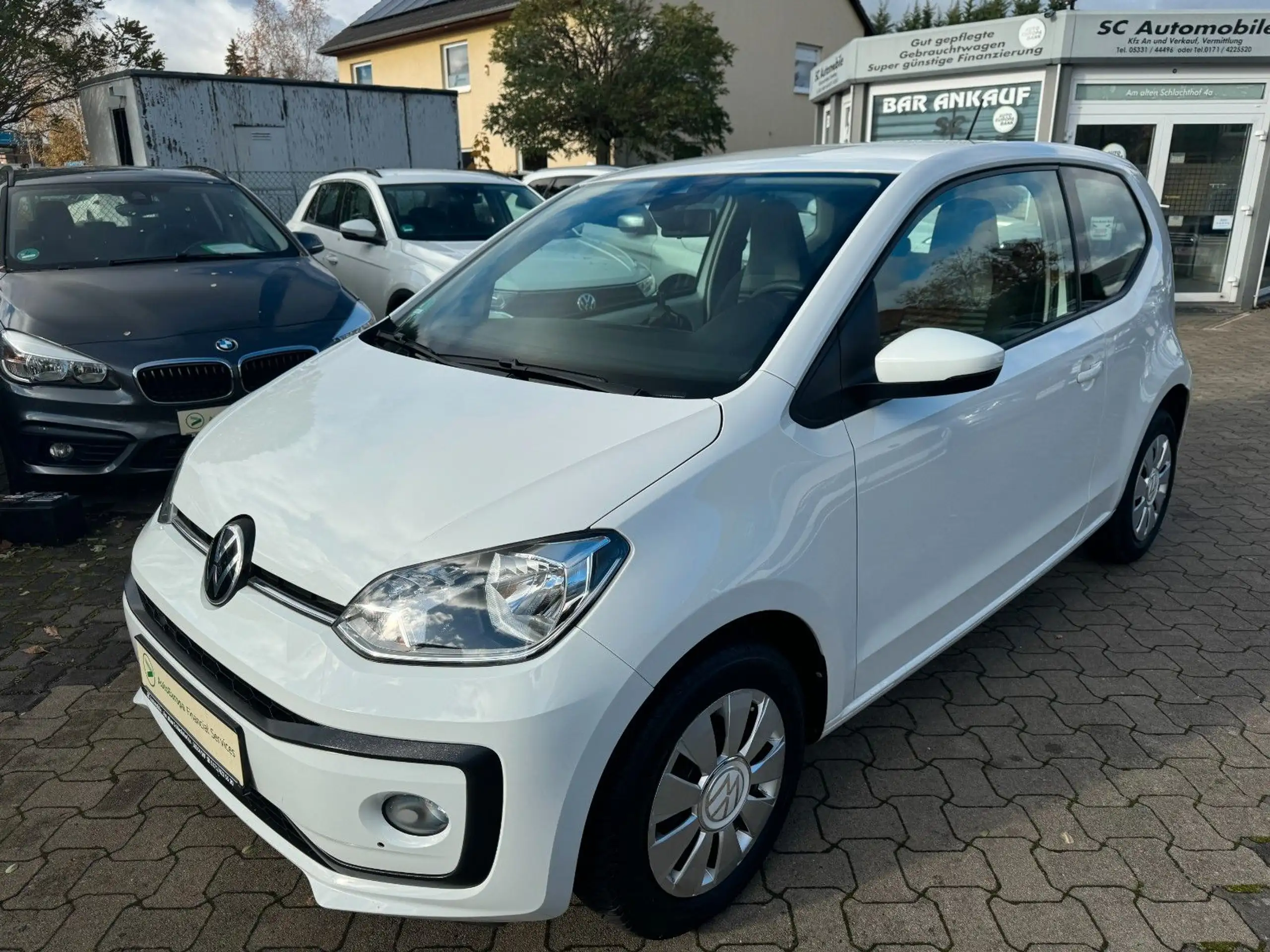 Volkswagen - up!