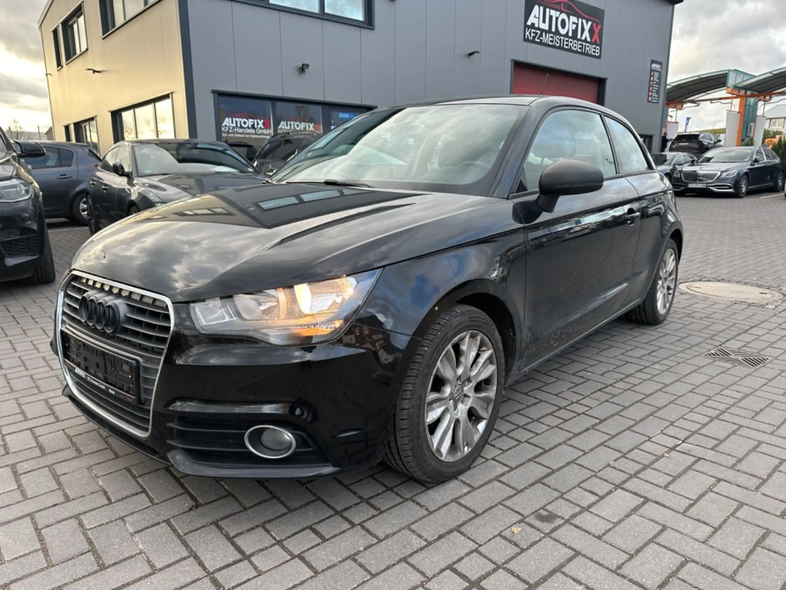 Audi - A1