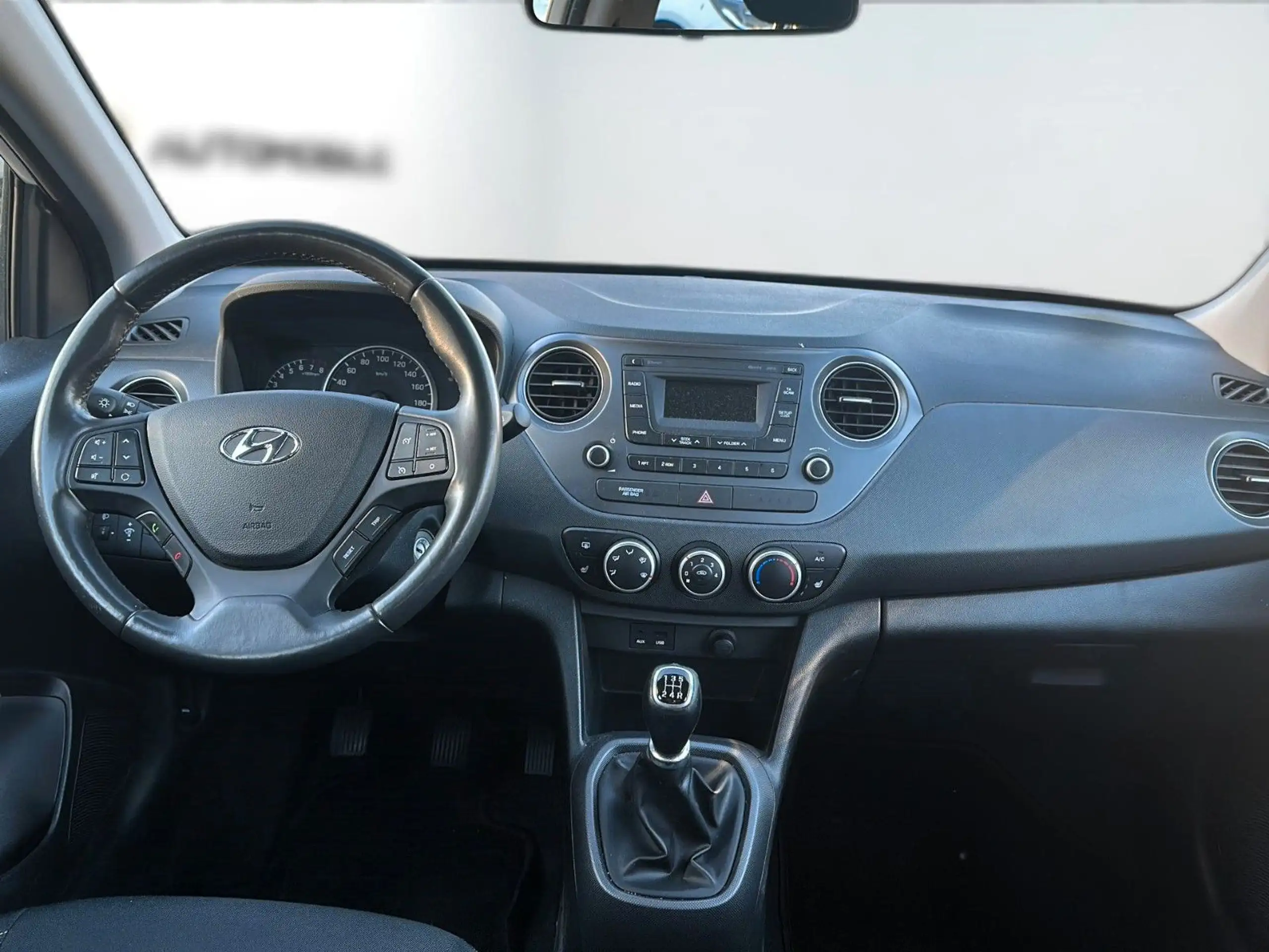 Hyundai - i10