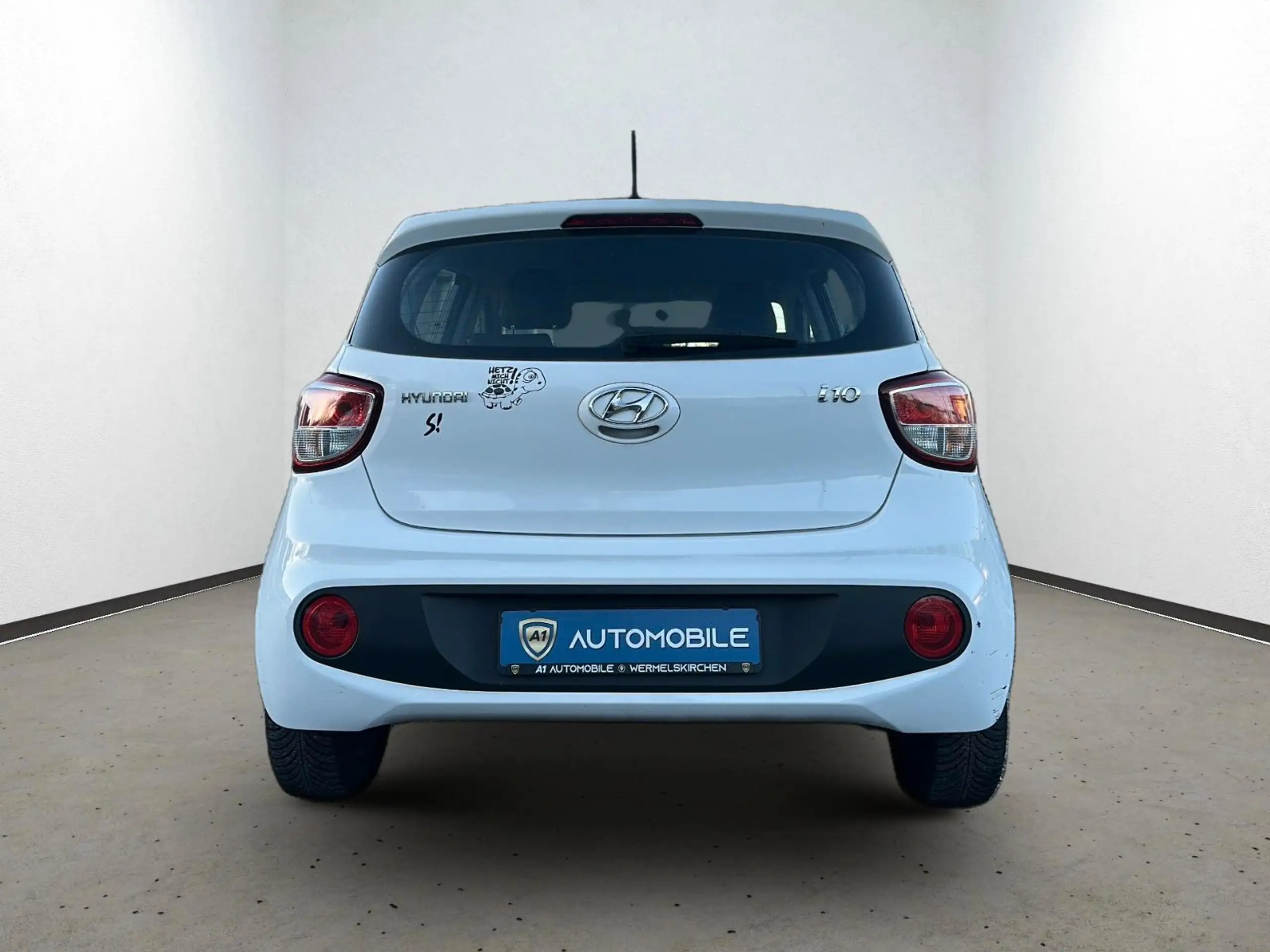 Hyundai - i10