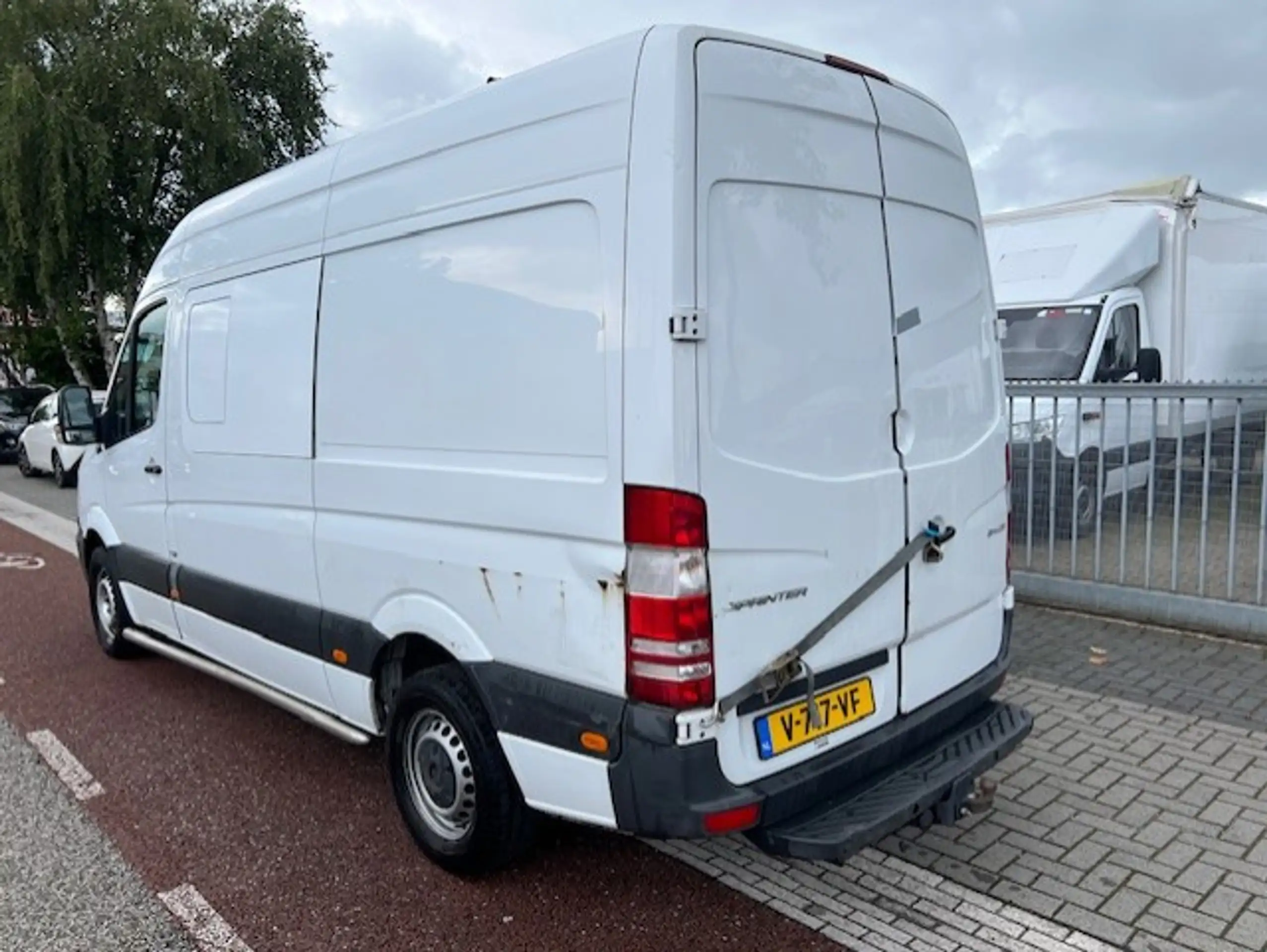 Mercedes-Benz - Sprinter