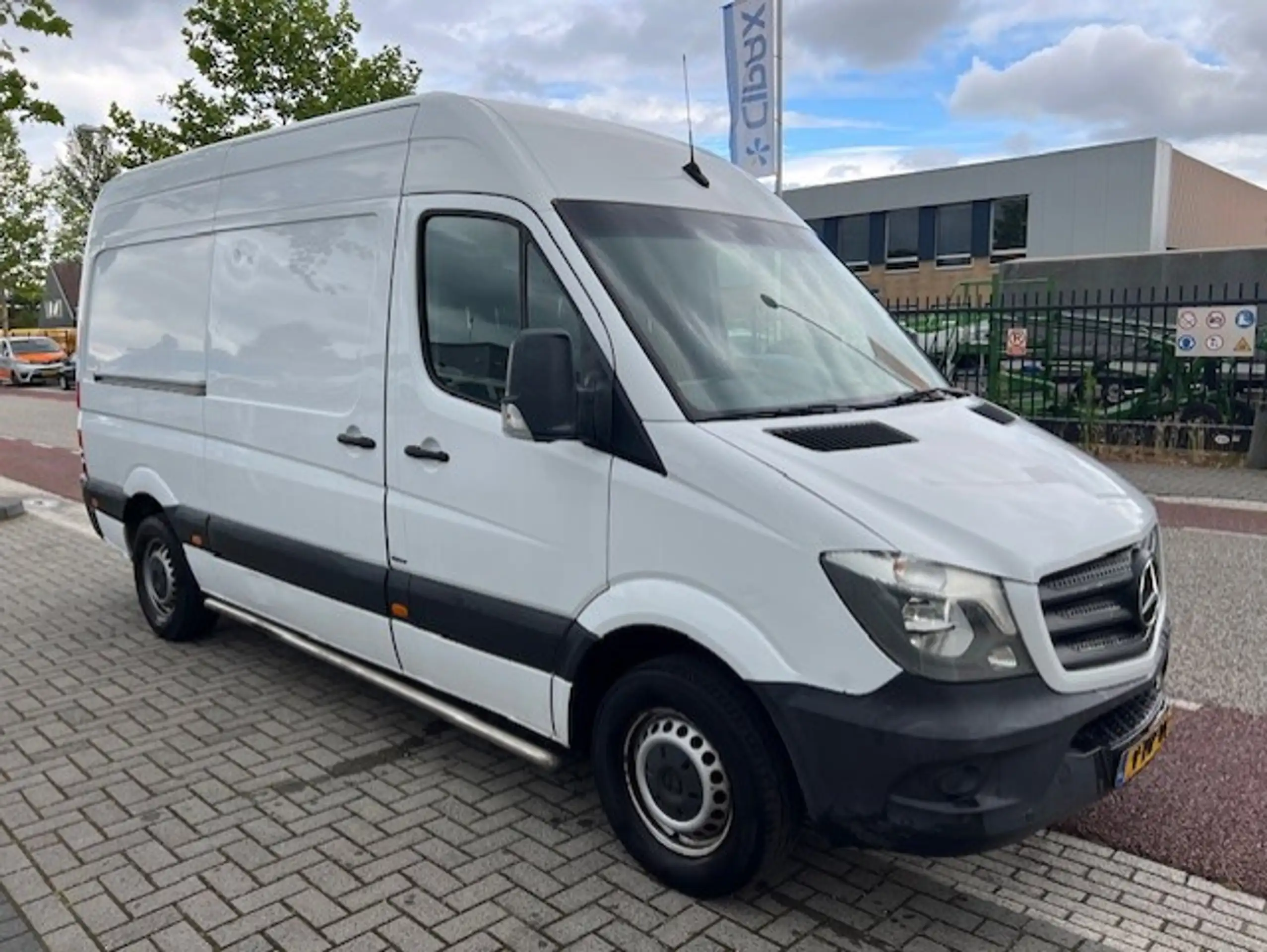 Mercedes-Benz - Sprinter