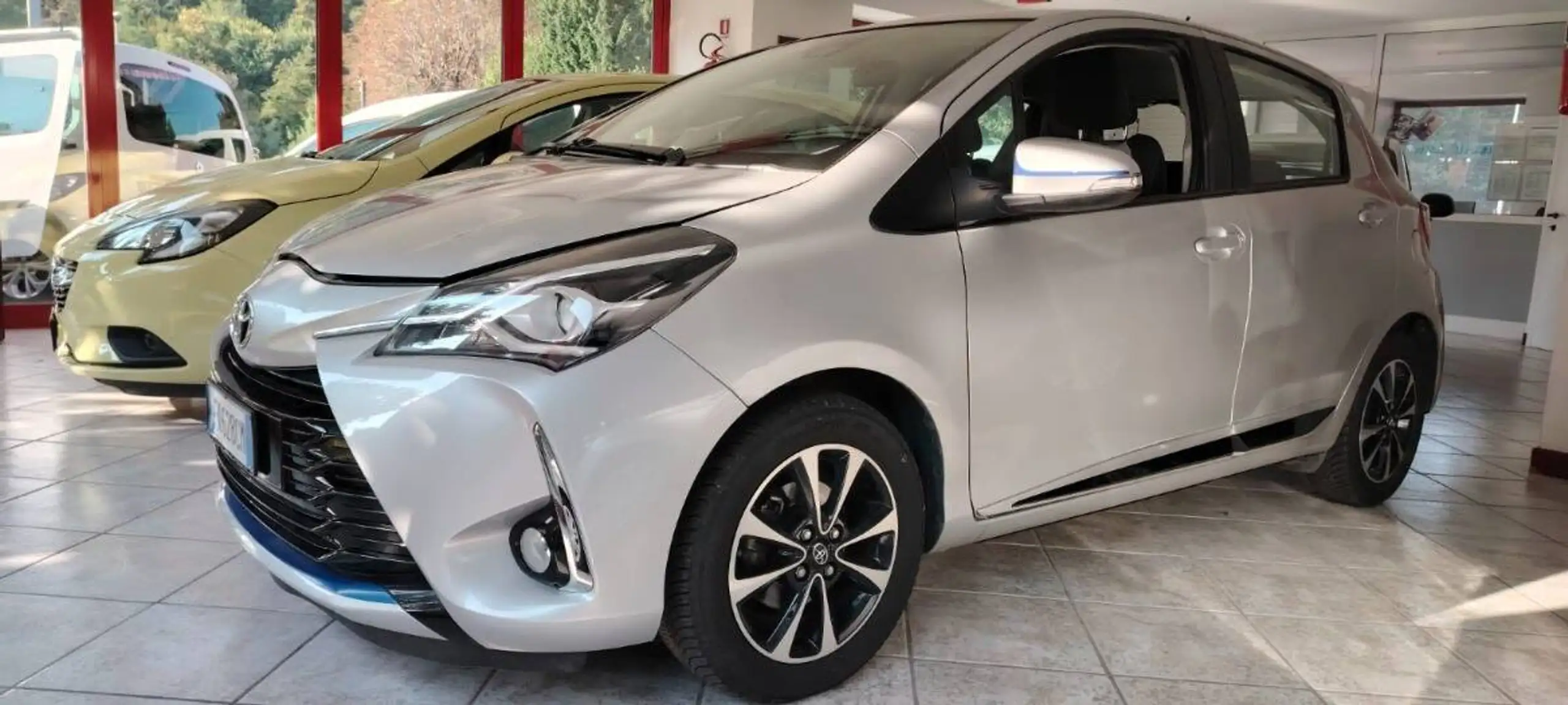 Toyota - Yaris