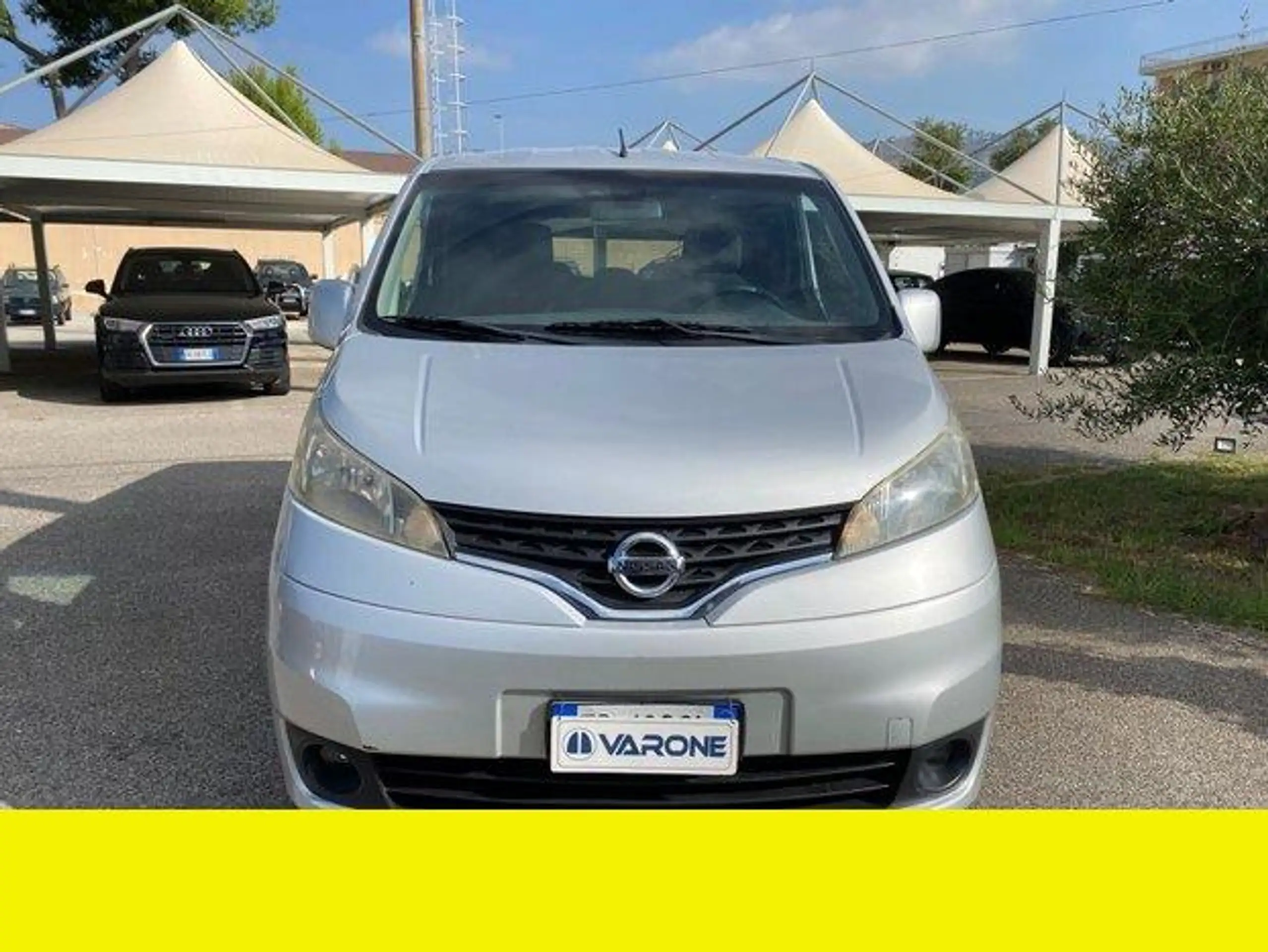 Nissan - NV200