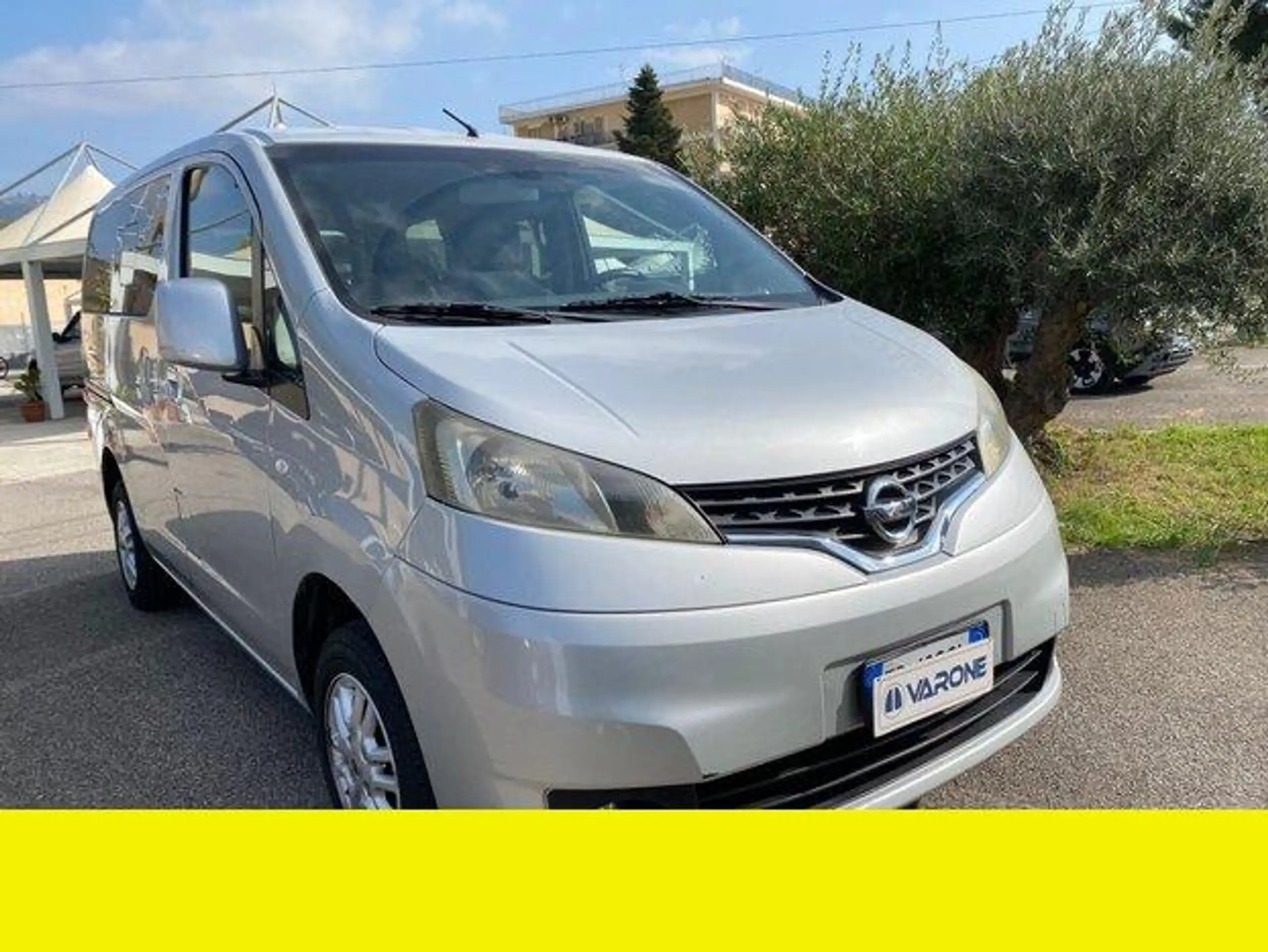 Nissan - NV200