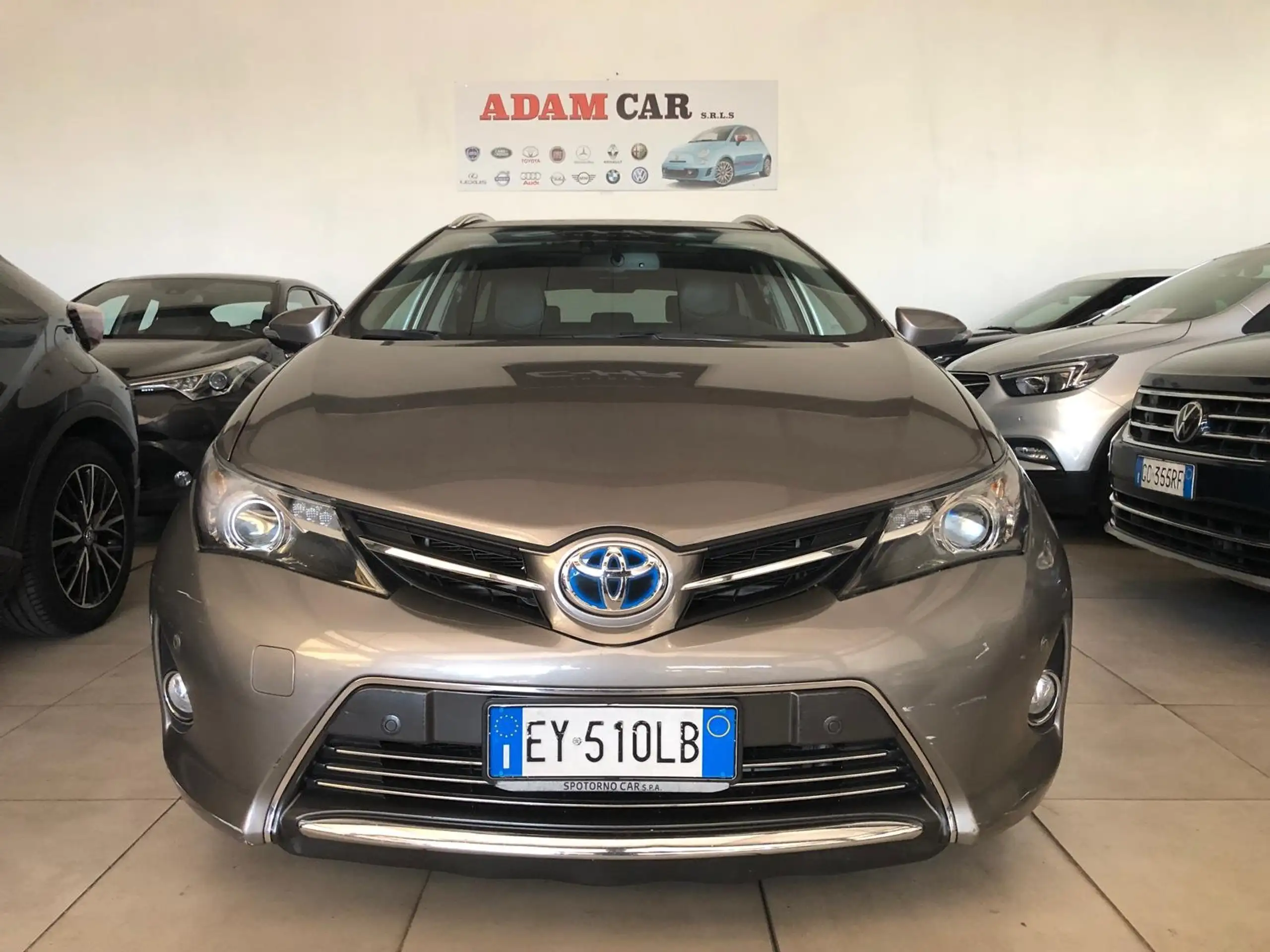 Toyota - Auris