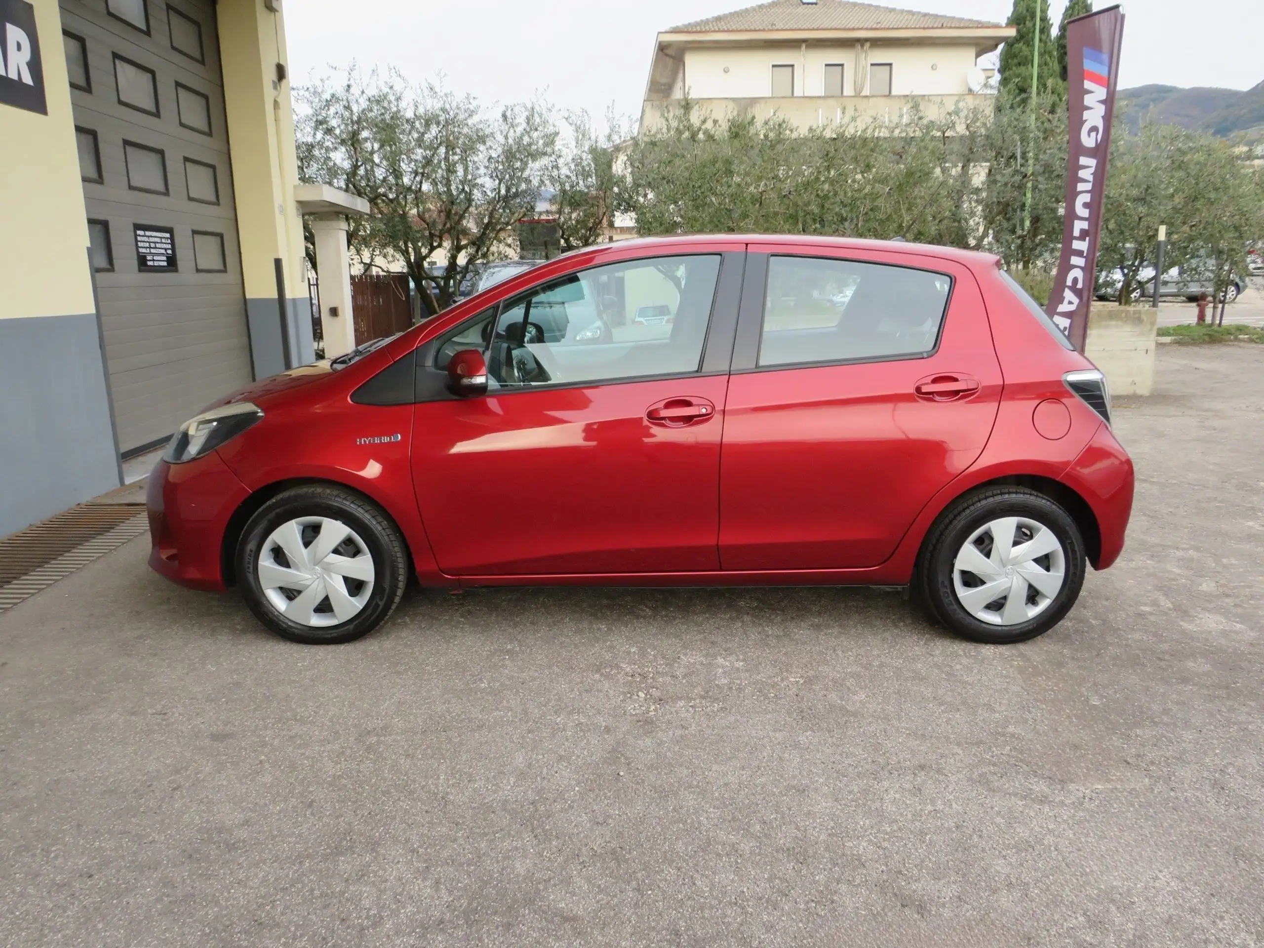 Toyota - Yaris