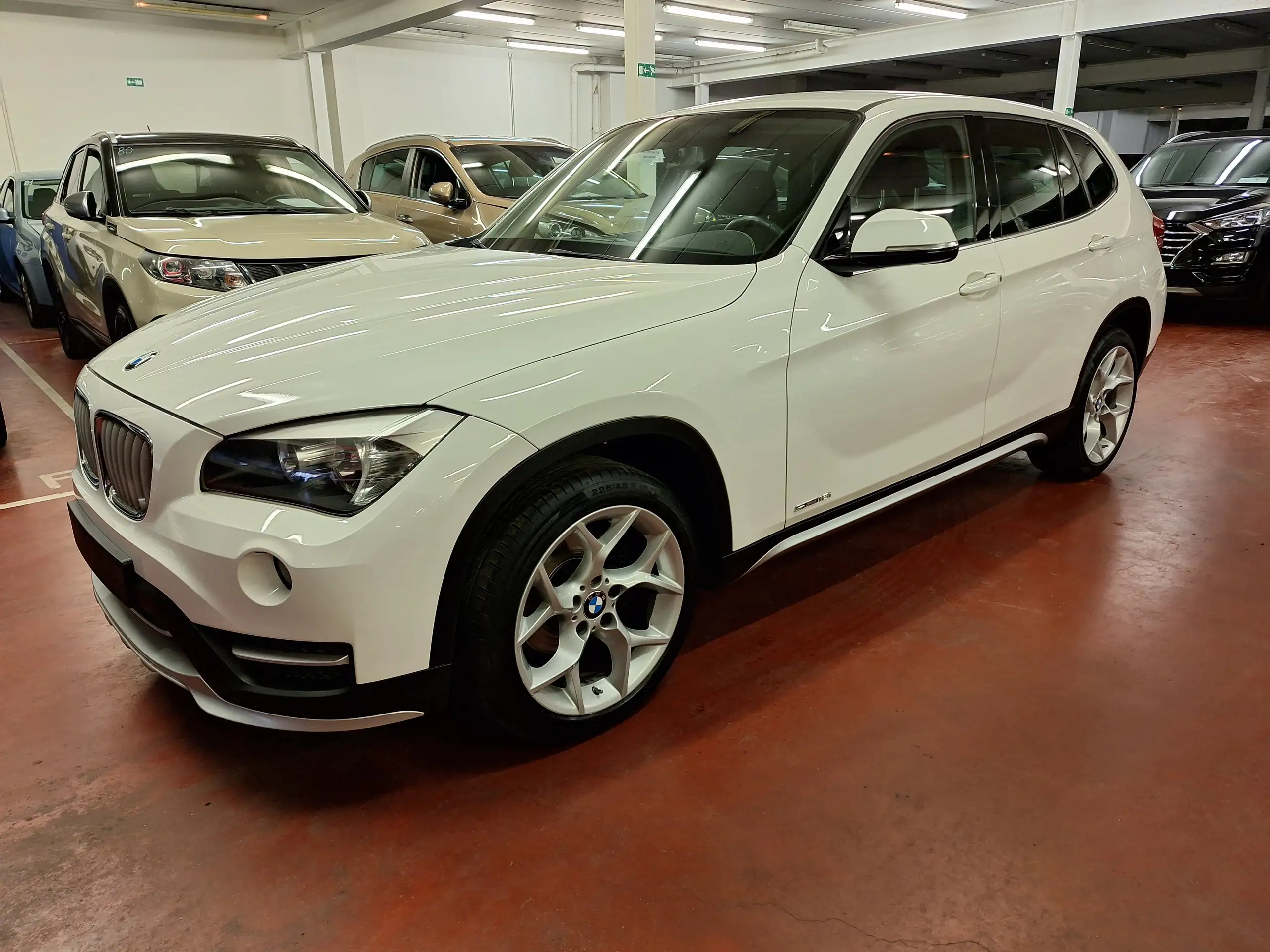 BMW - X1