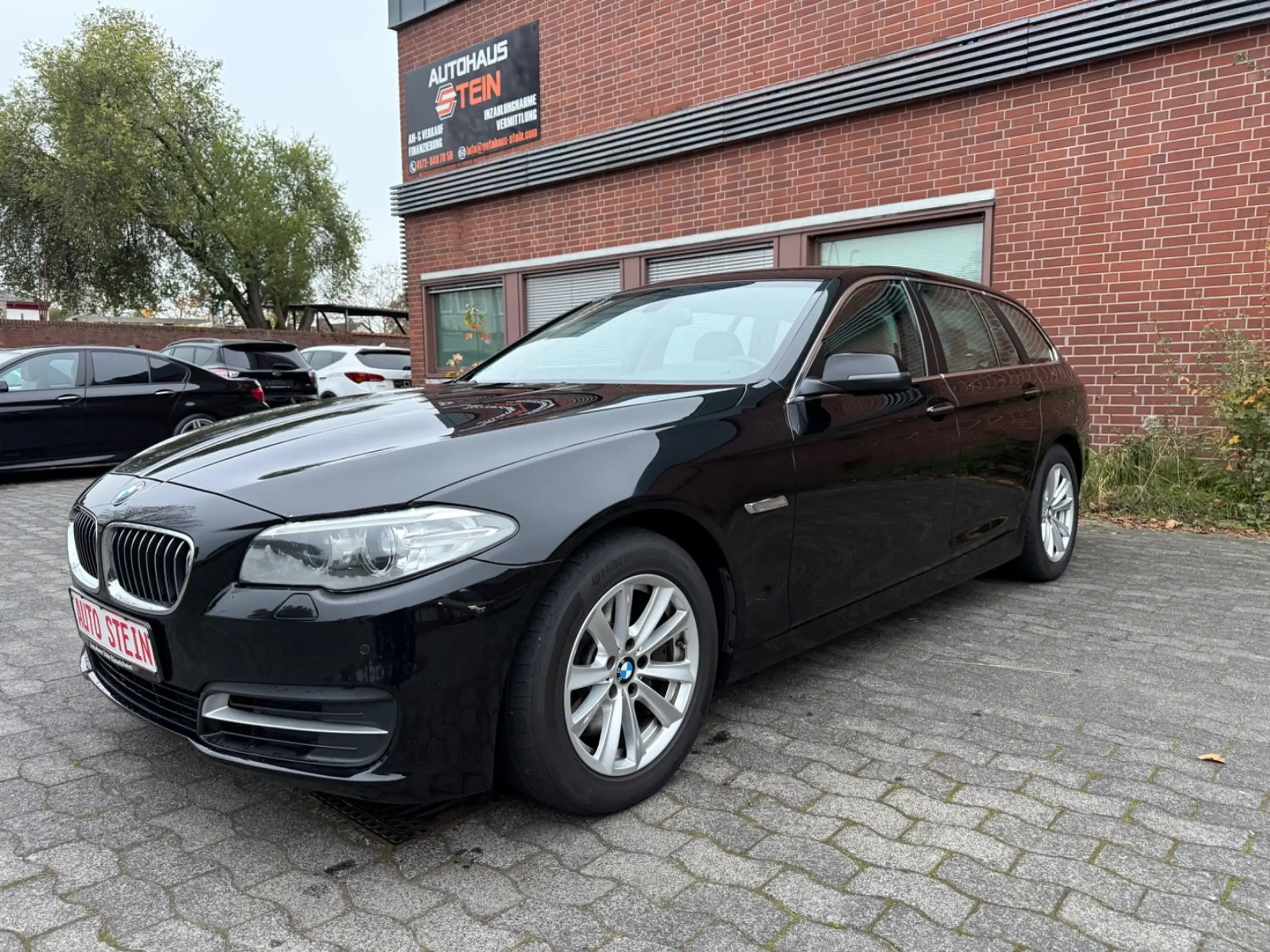 BMW - 525