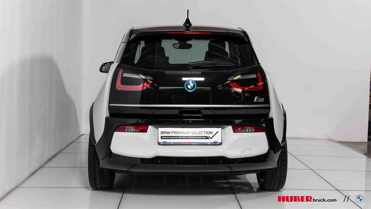 BMW - i3