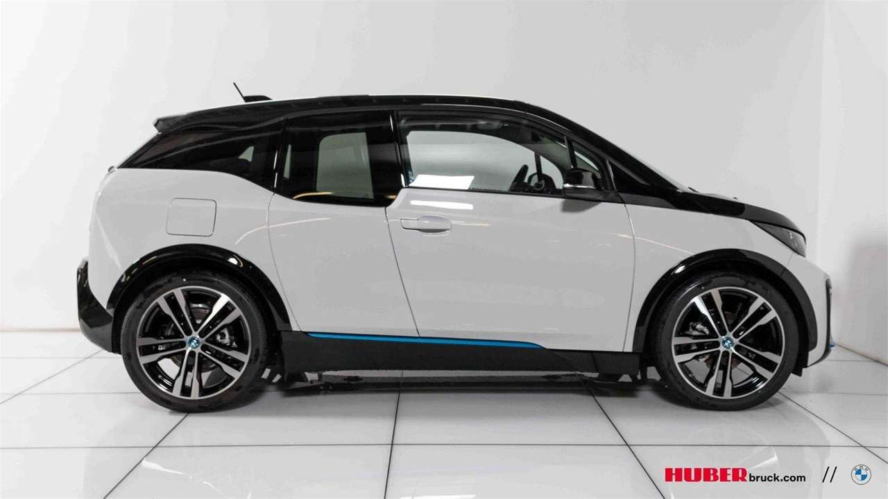 BMW - i3