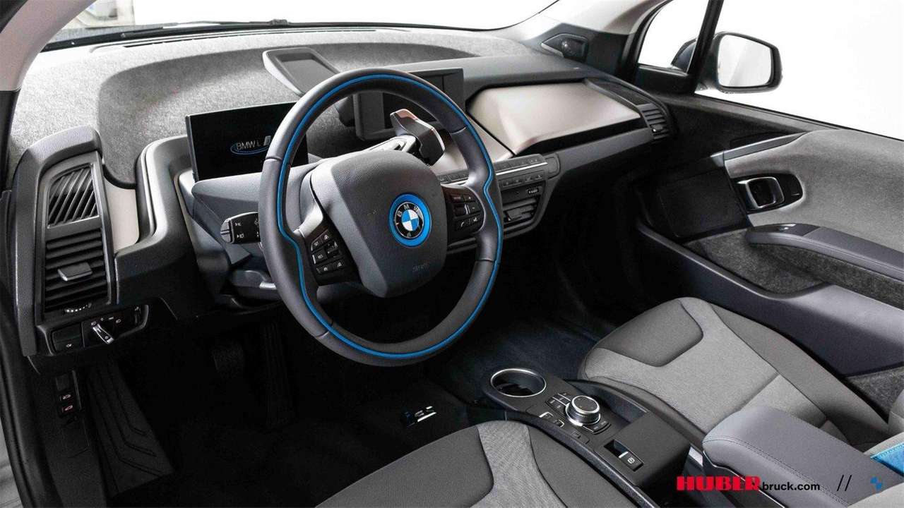 BMW - i3