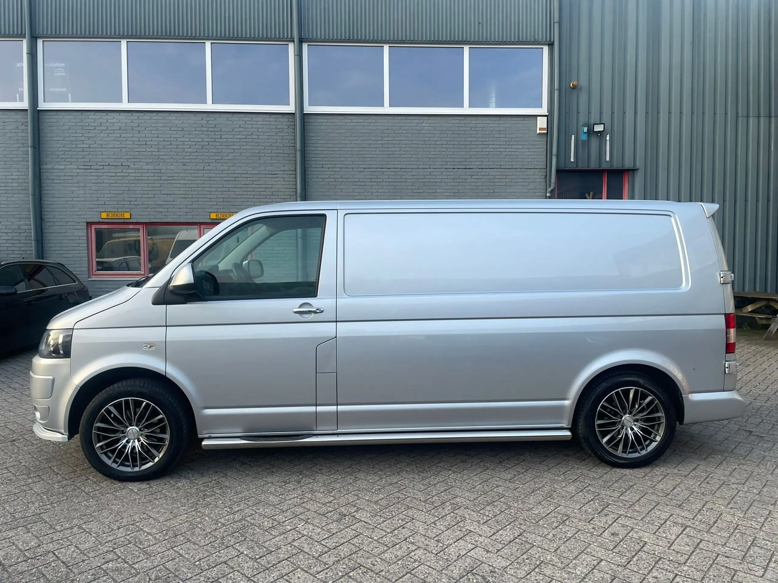 Volkswagen - Transporter