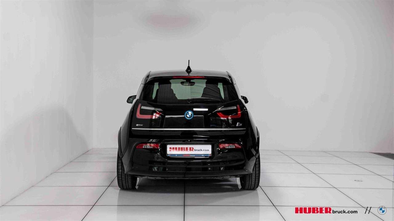 BMW - i3