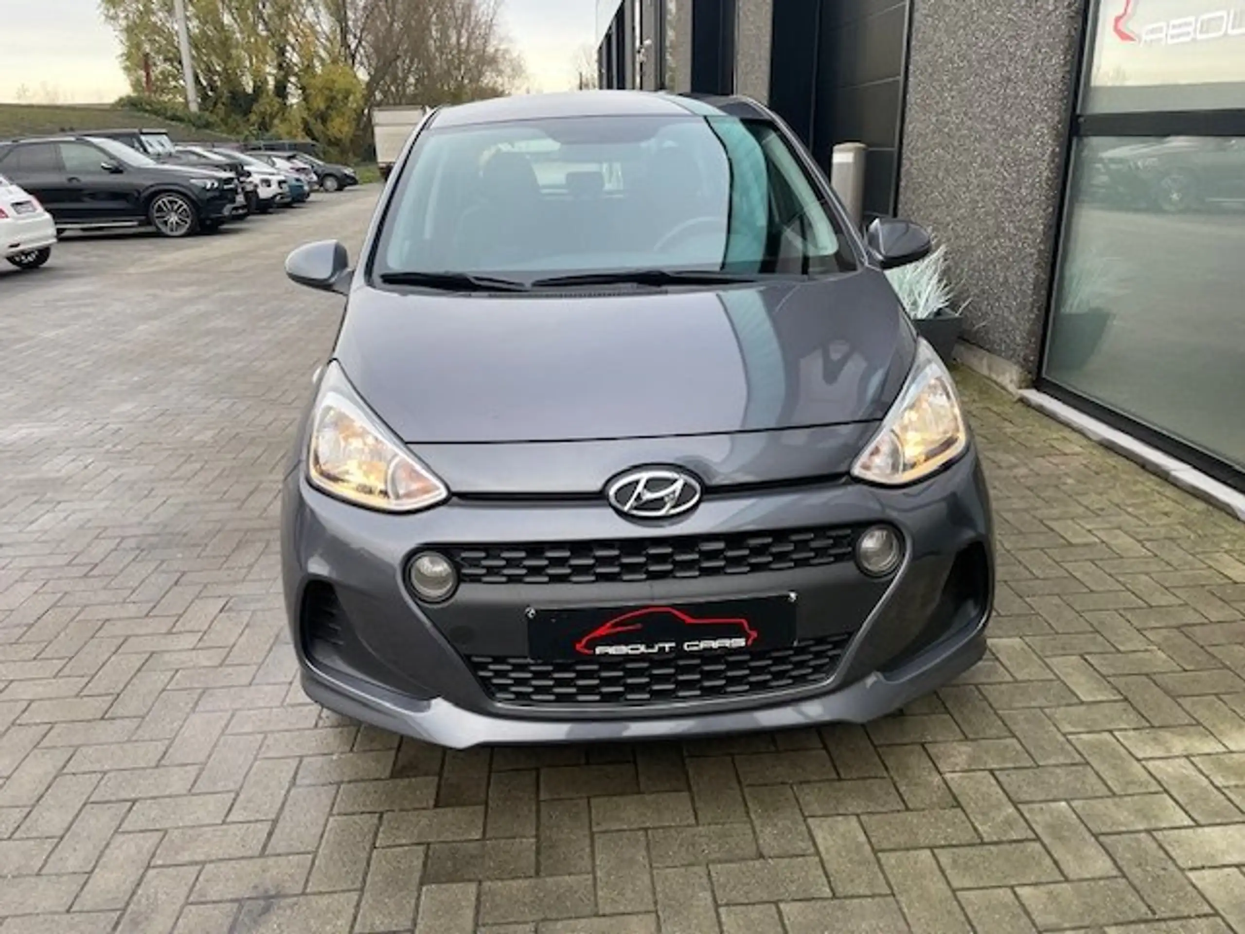 Hyundai - i10