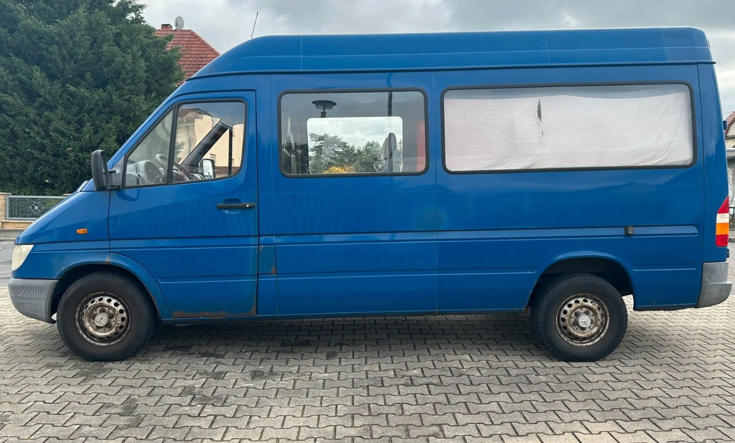 Mercedes-Benz - Sprinter