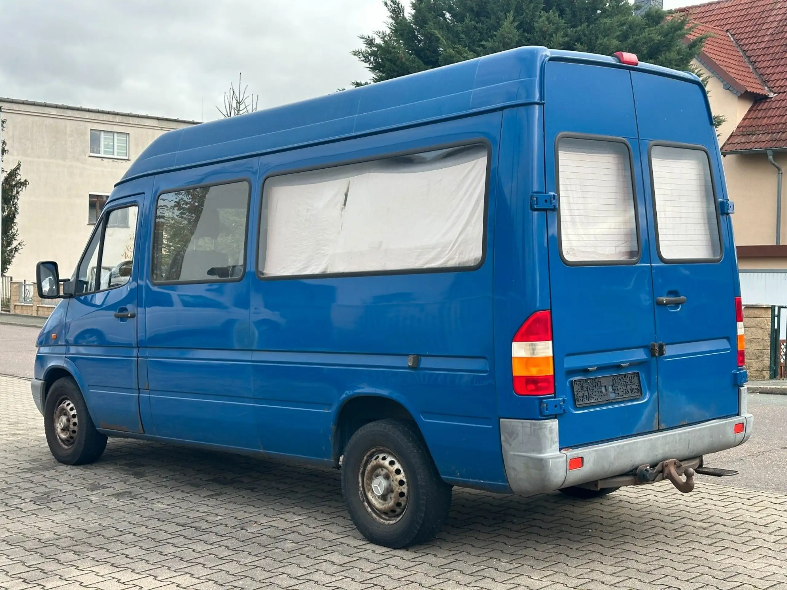 Mercedes-Benz - Sprinter