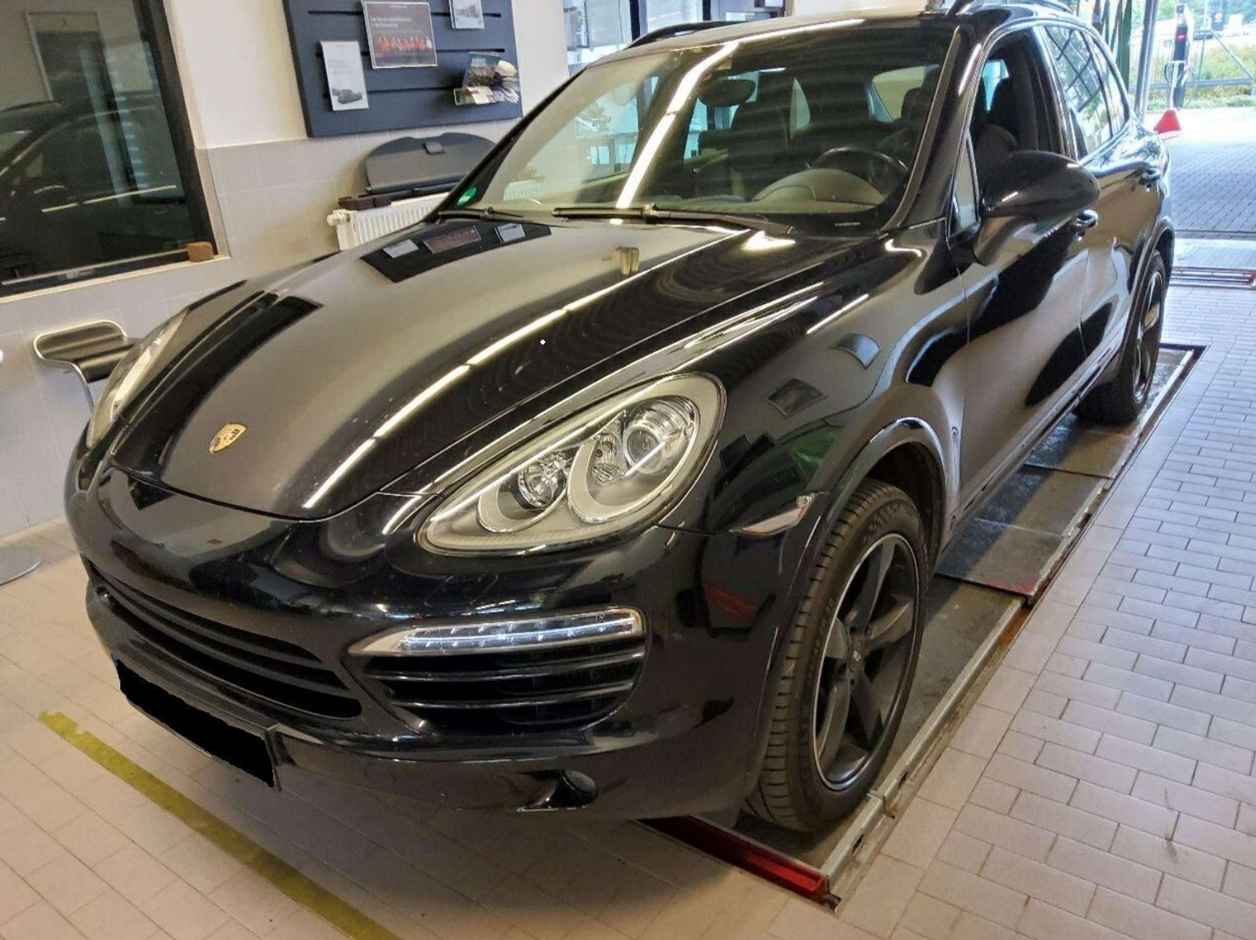 Porsche - Cayenne