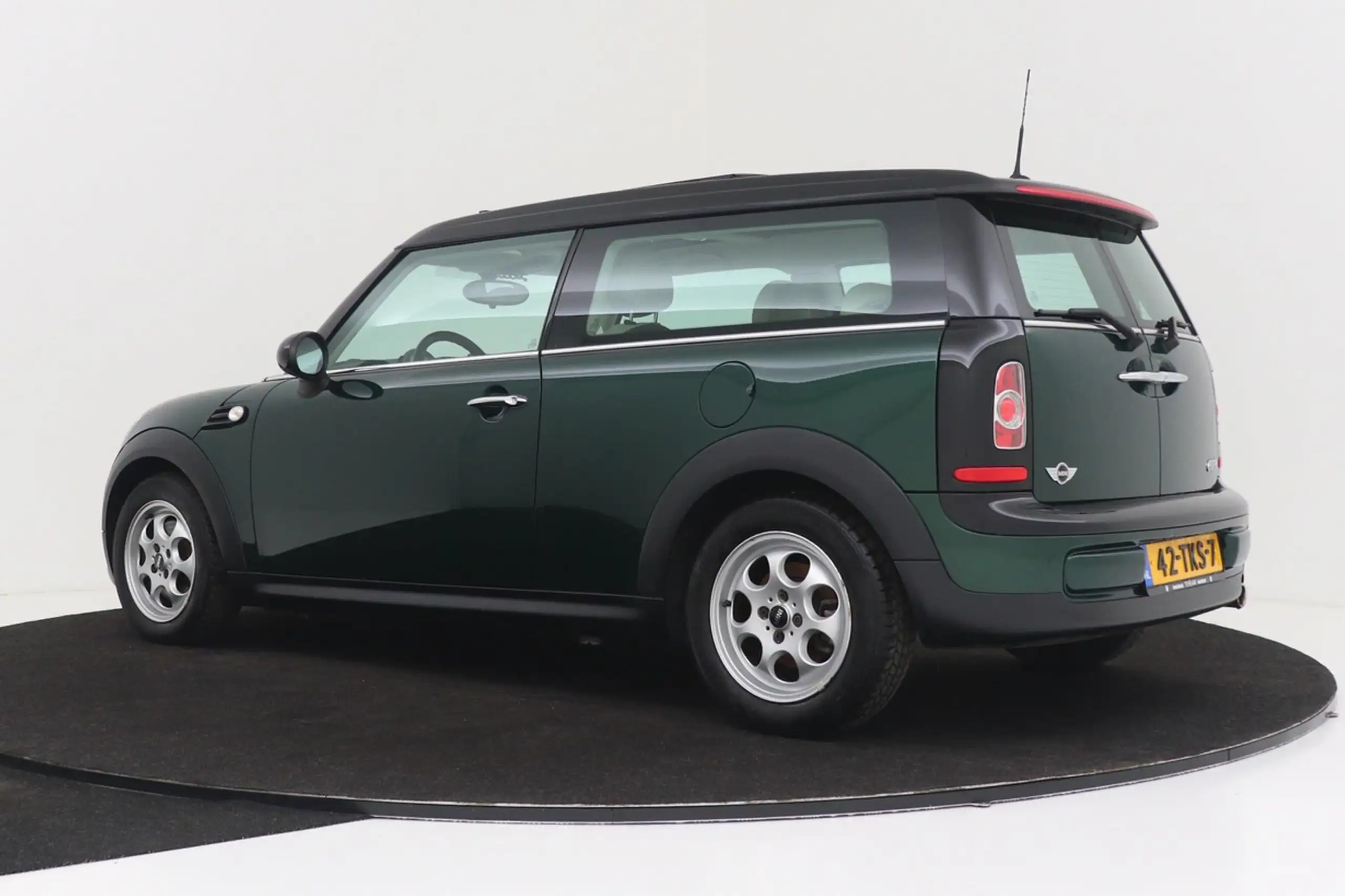 MINI - Cooper Clubman