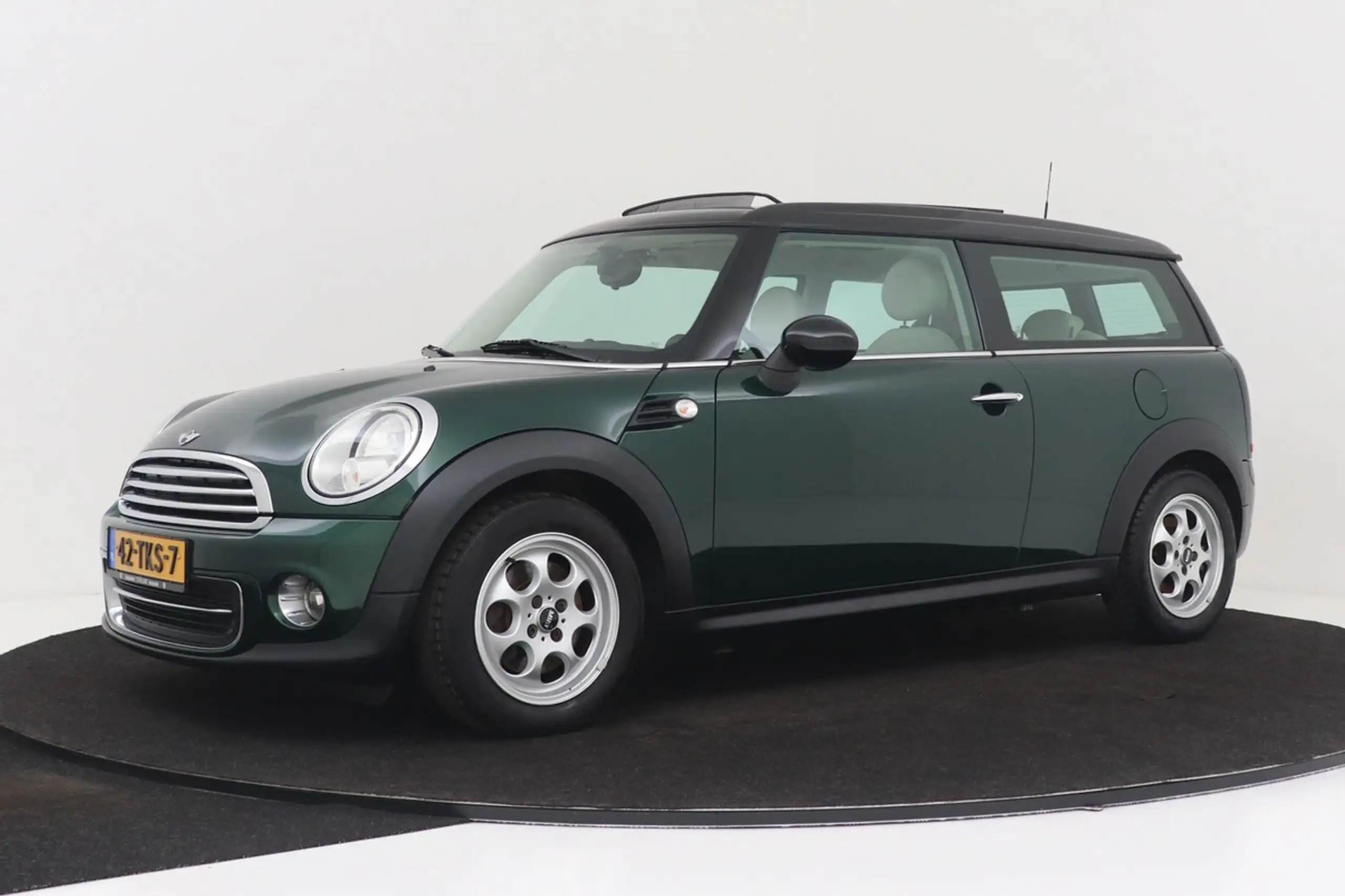 MINI - Cooper Clubman