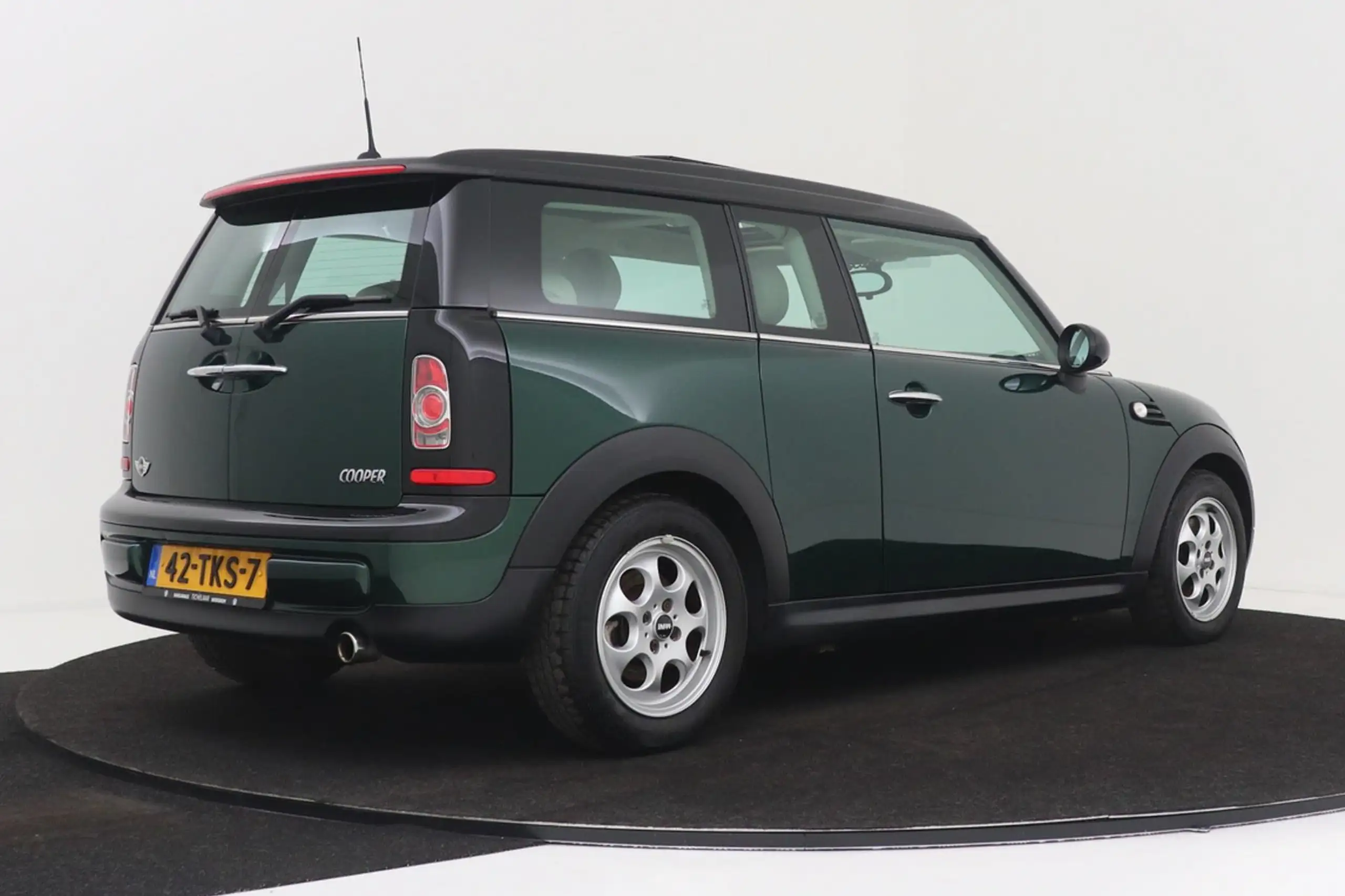 MINI - Cooper Clubman