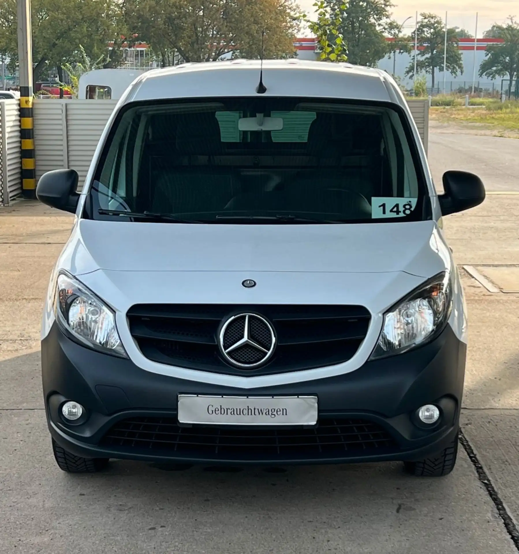 Mercedes-Benz - Citan