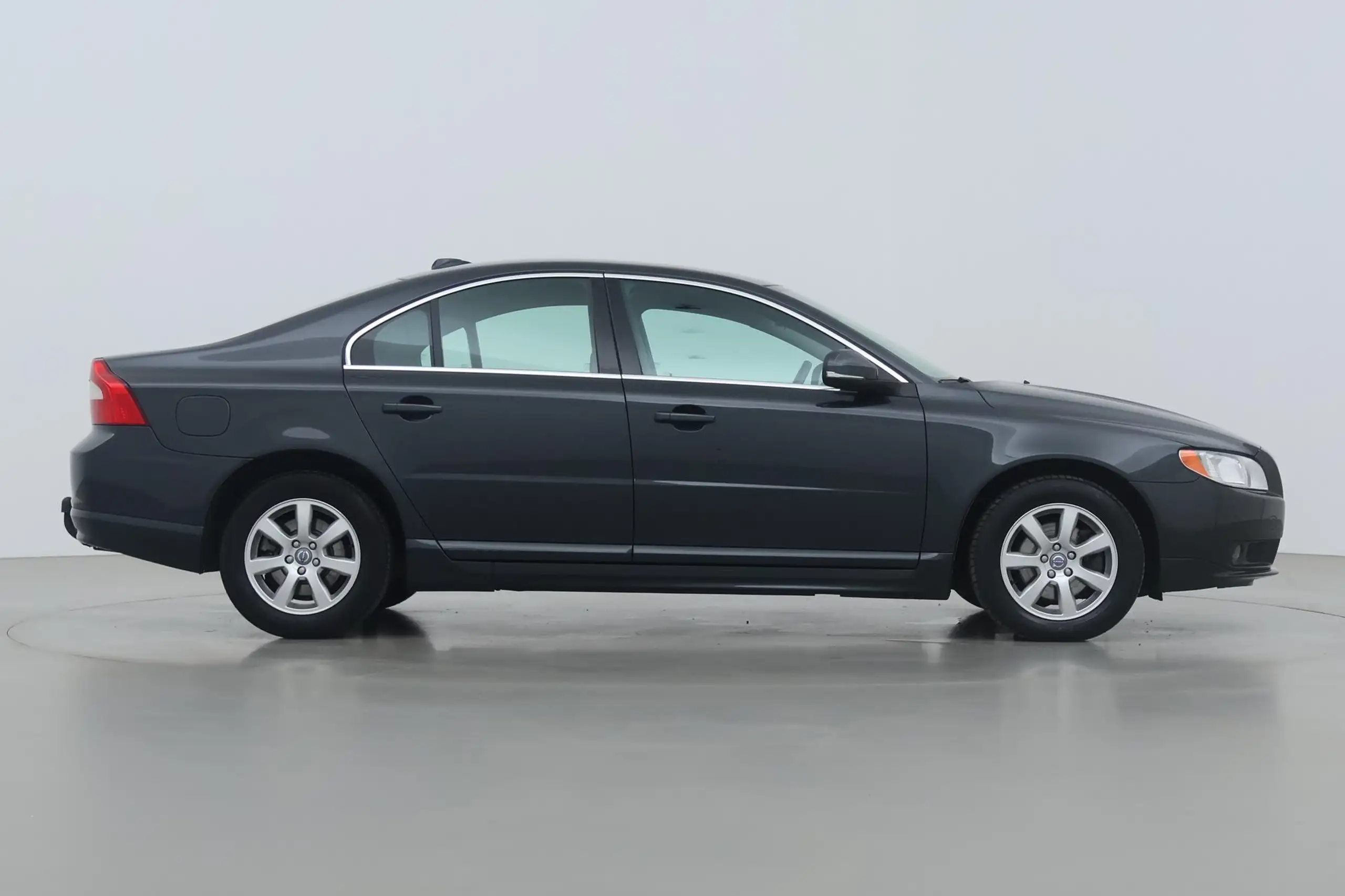 Volvo - S80