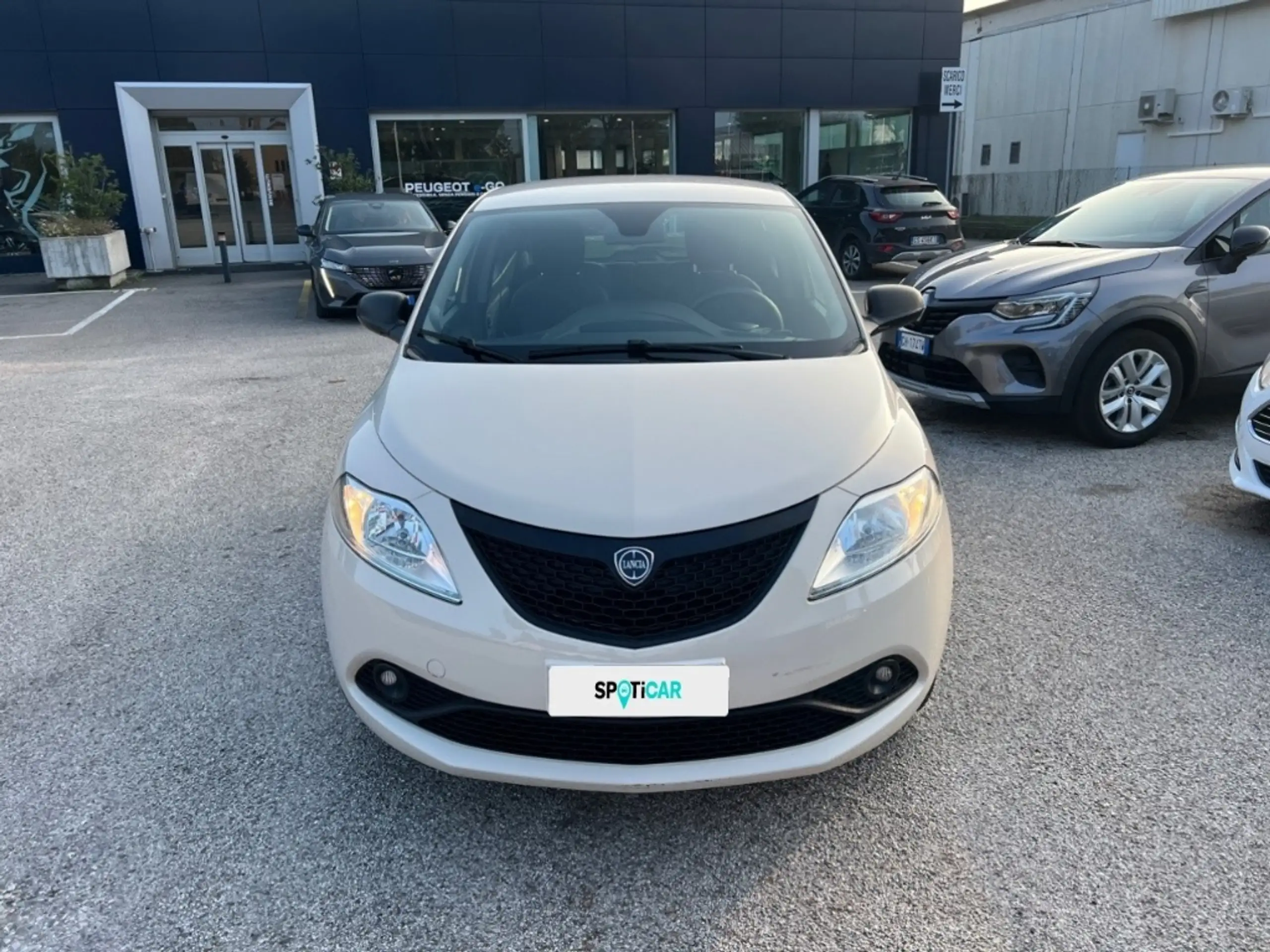 Lancia - Ypsilon