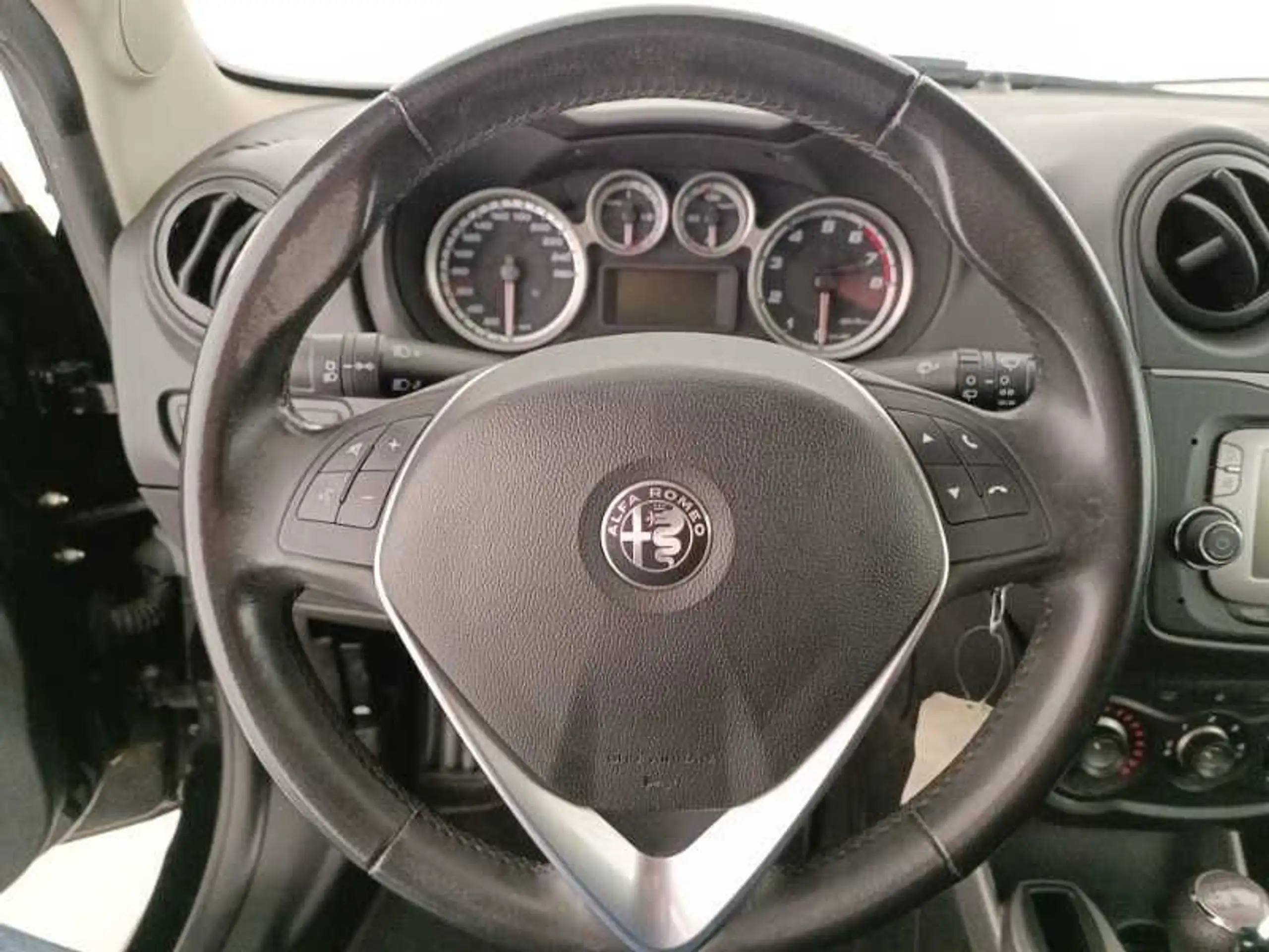 Alfa Romeo - MiTo