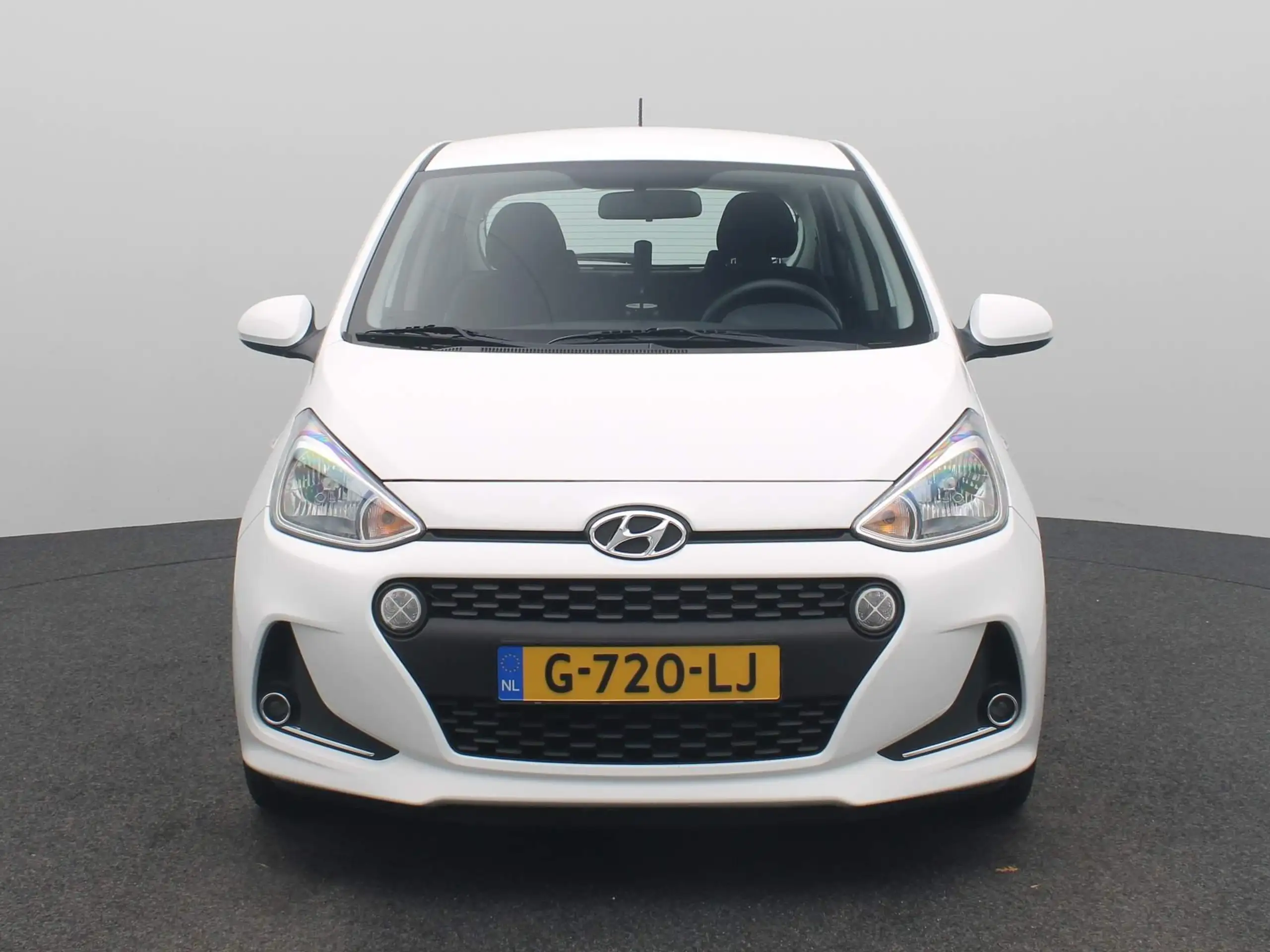 Hyundai - i10