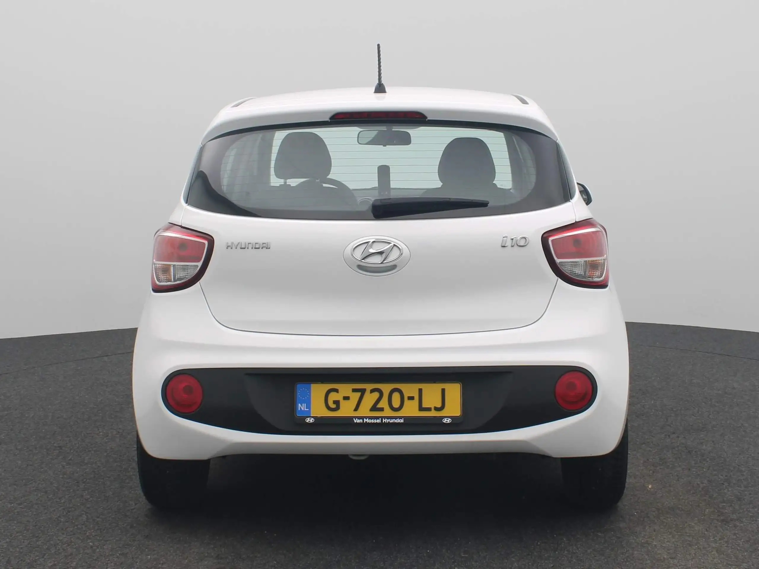 Hyundai - i10