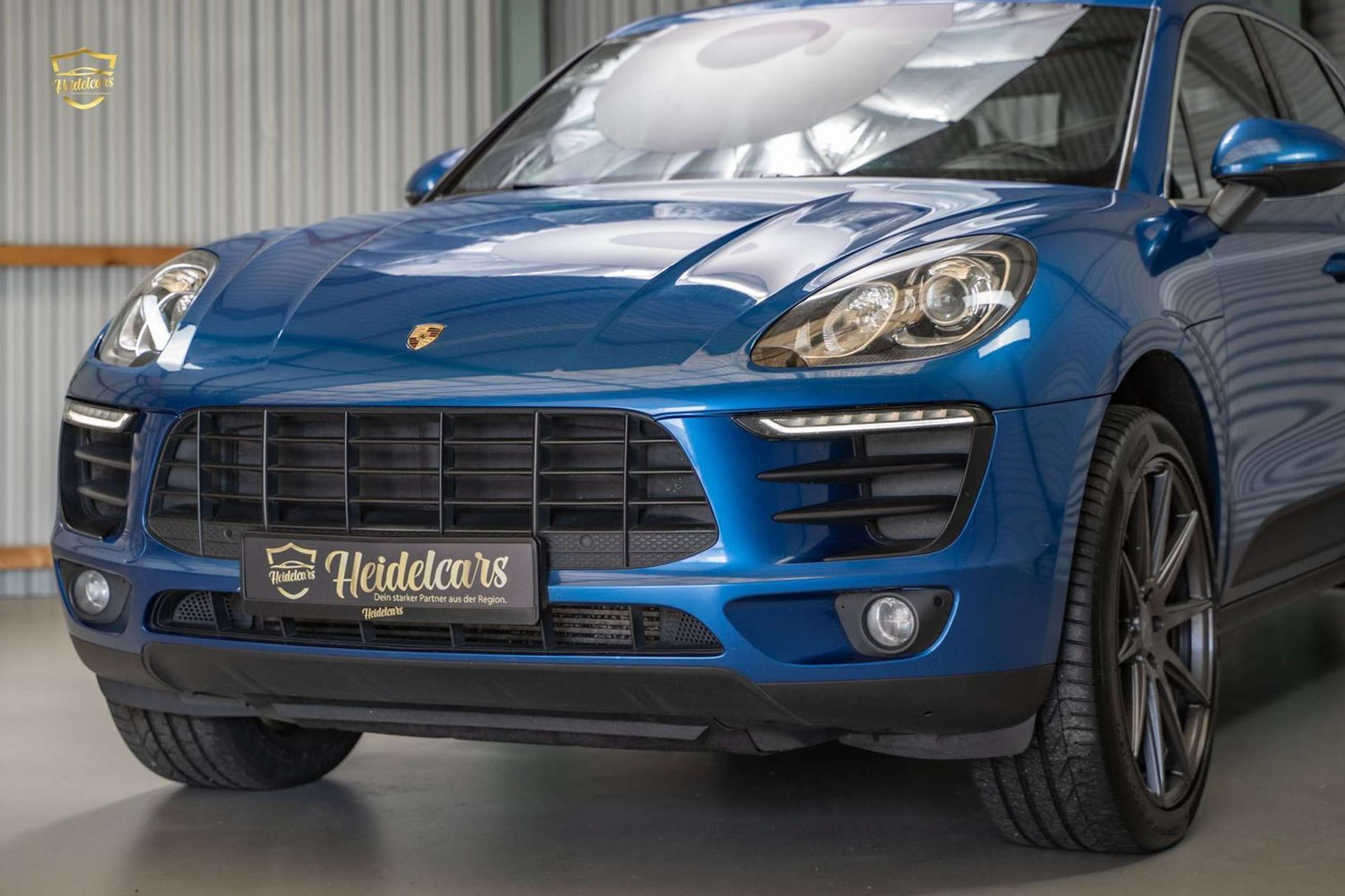 Porsche - Macan